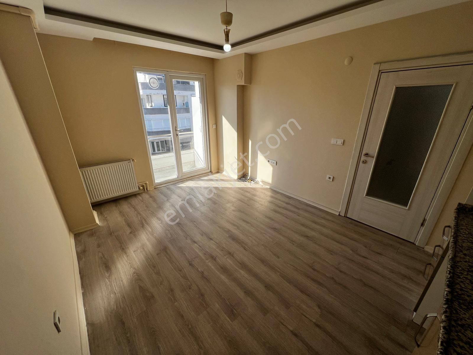 Yiğit'ten Altınkumda 1+1 Öncephe Doğalgazlı Kaçırılmayacak Daire - Görsel 9