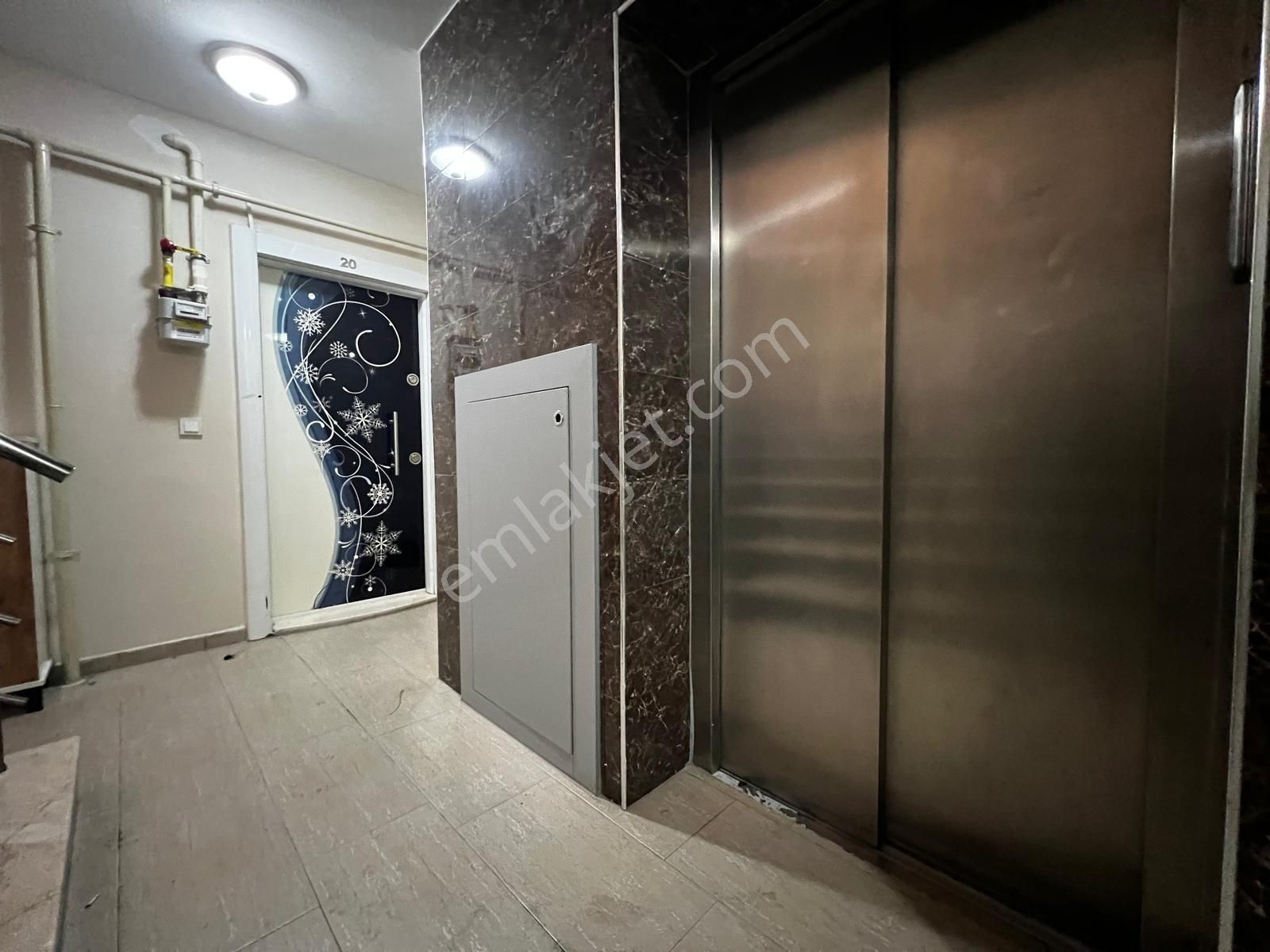 Yiğit'ten Altınkumda 1+1 Öncephe Doğalgazlı Kaçırılmayacak Daire - Görsel 28