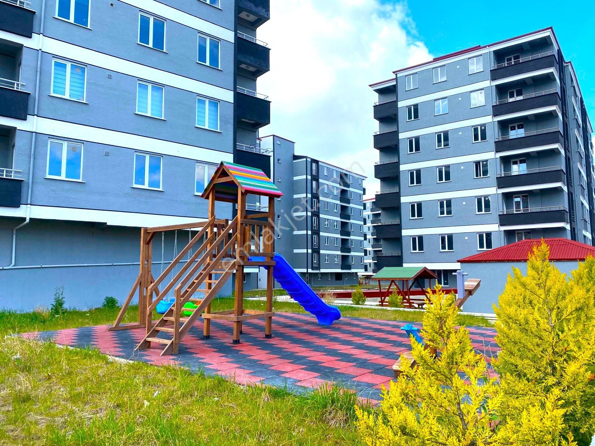 **eryıldız Gayrimenkul'den**istasyon Mah.site İçinde 115m2 Ultra Lüks 2+1 - Görsel 3