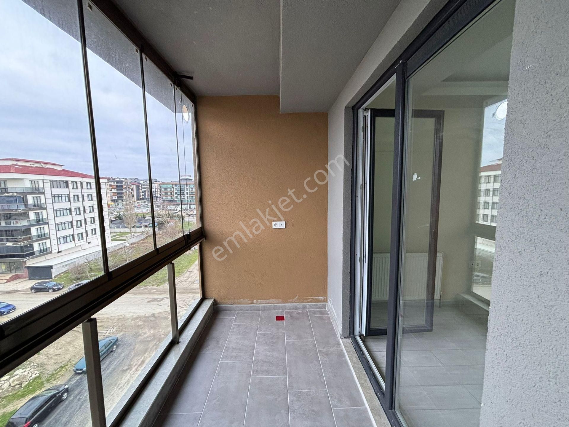 **eryıldız Emlak'tan**hepy Life 2 Sitesinde**7/24 Güvenlikli Havuzlu,hamam & Saunalı Ultra Lüks 1+1 - Görsel 9