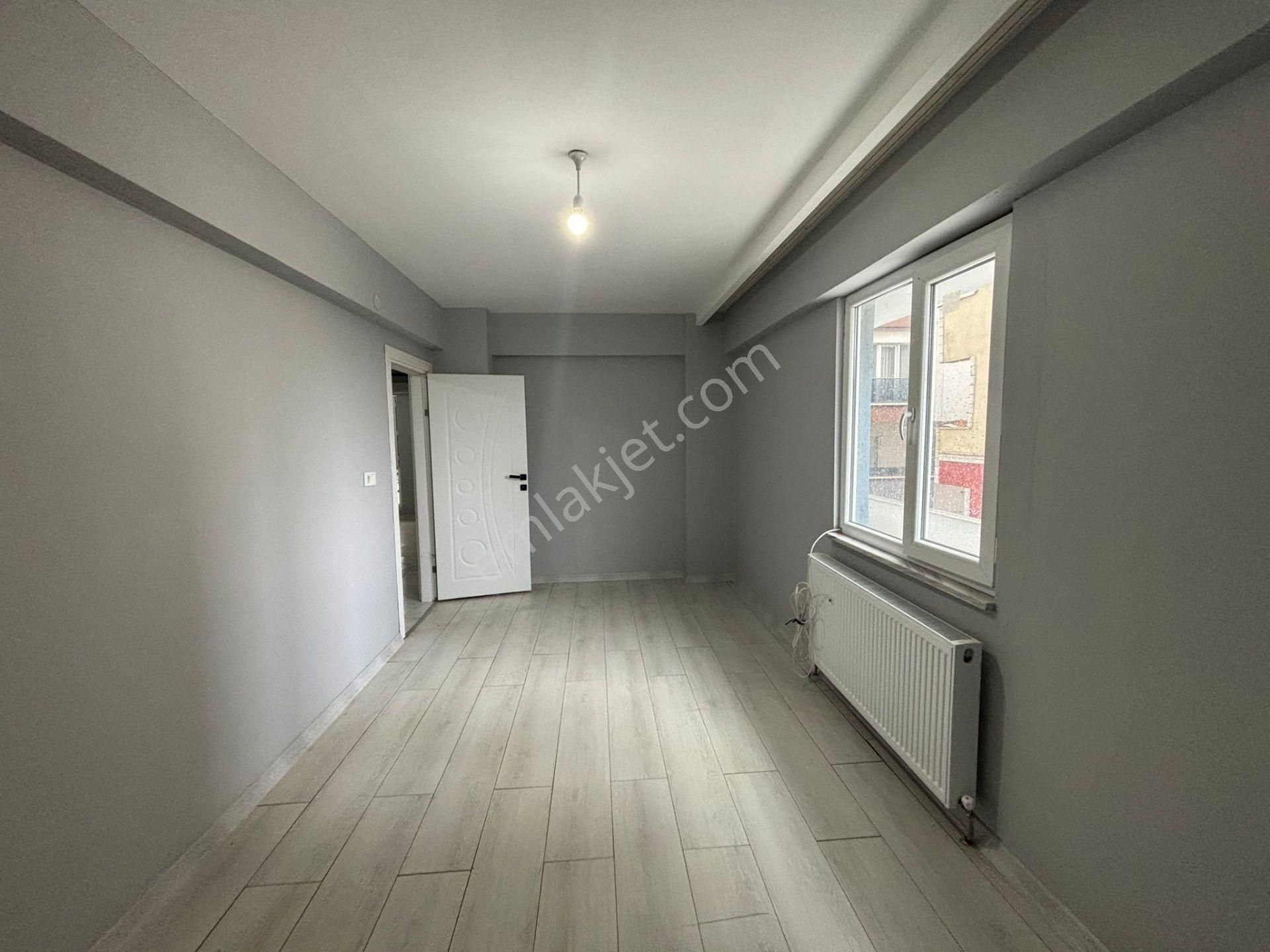 **eryıldız Gayrimenkul'den Tapu Dairesi Yanı Kiralık 2+0 Yüksek Giriş - Görsel 21