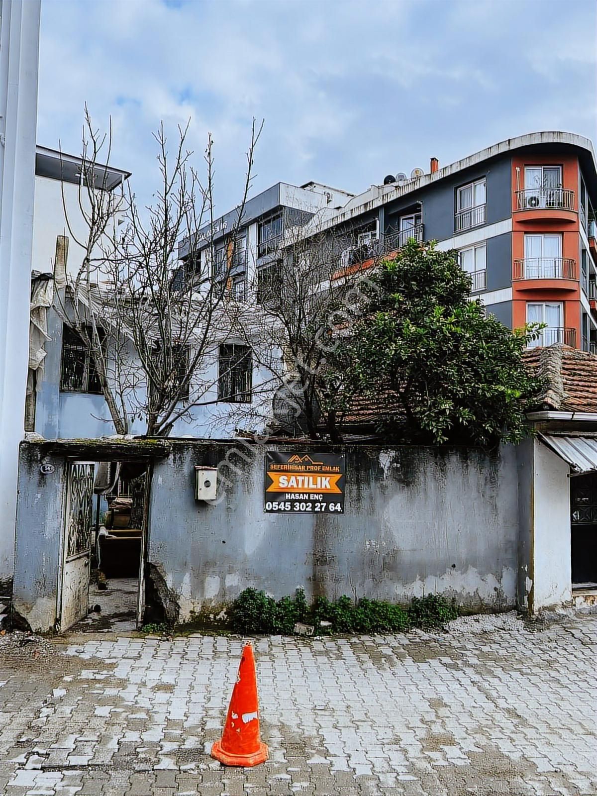 Seferihisar Da Müstakil Bahçeli 2 Katlı Yatırımlık Kerpiç Ev - Görsel 8