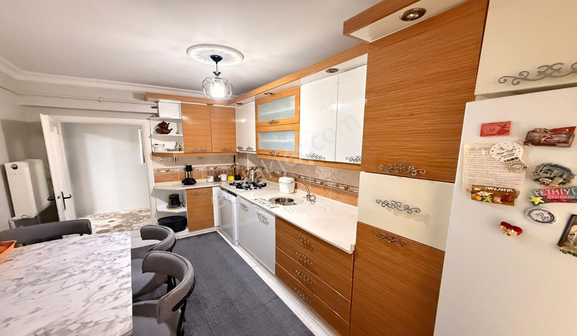 Yayla Seyitler Cadde Üzeri Kat Konumunda 3+1 Lüx Yapı Masrafsız - Görsel 10