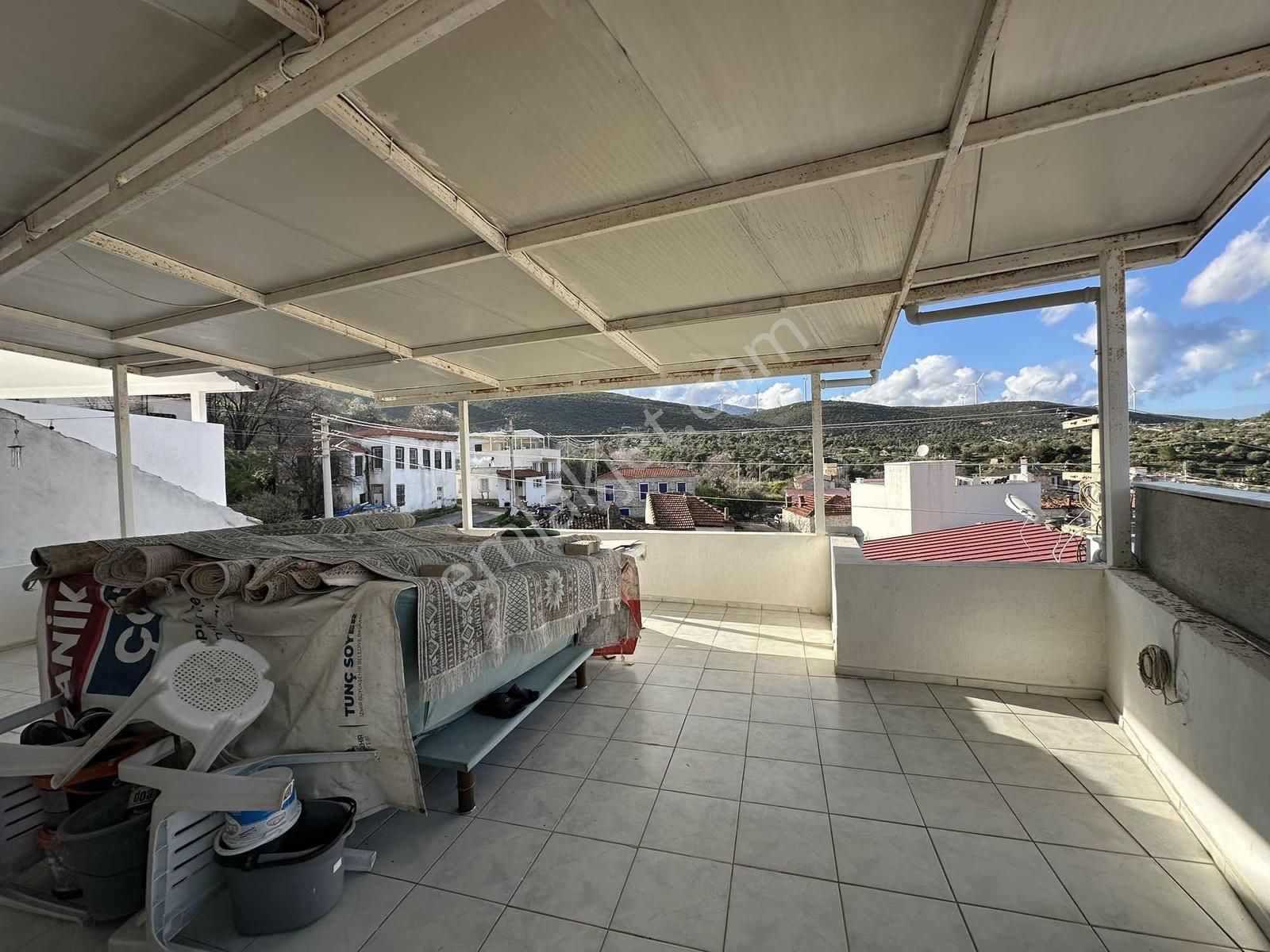 Mordoğan'da Satılık 2+1 Bahçeli & Teraslı Yazlık - Görsel 4