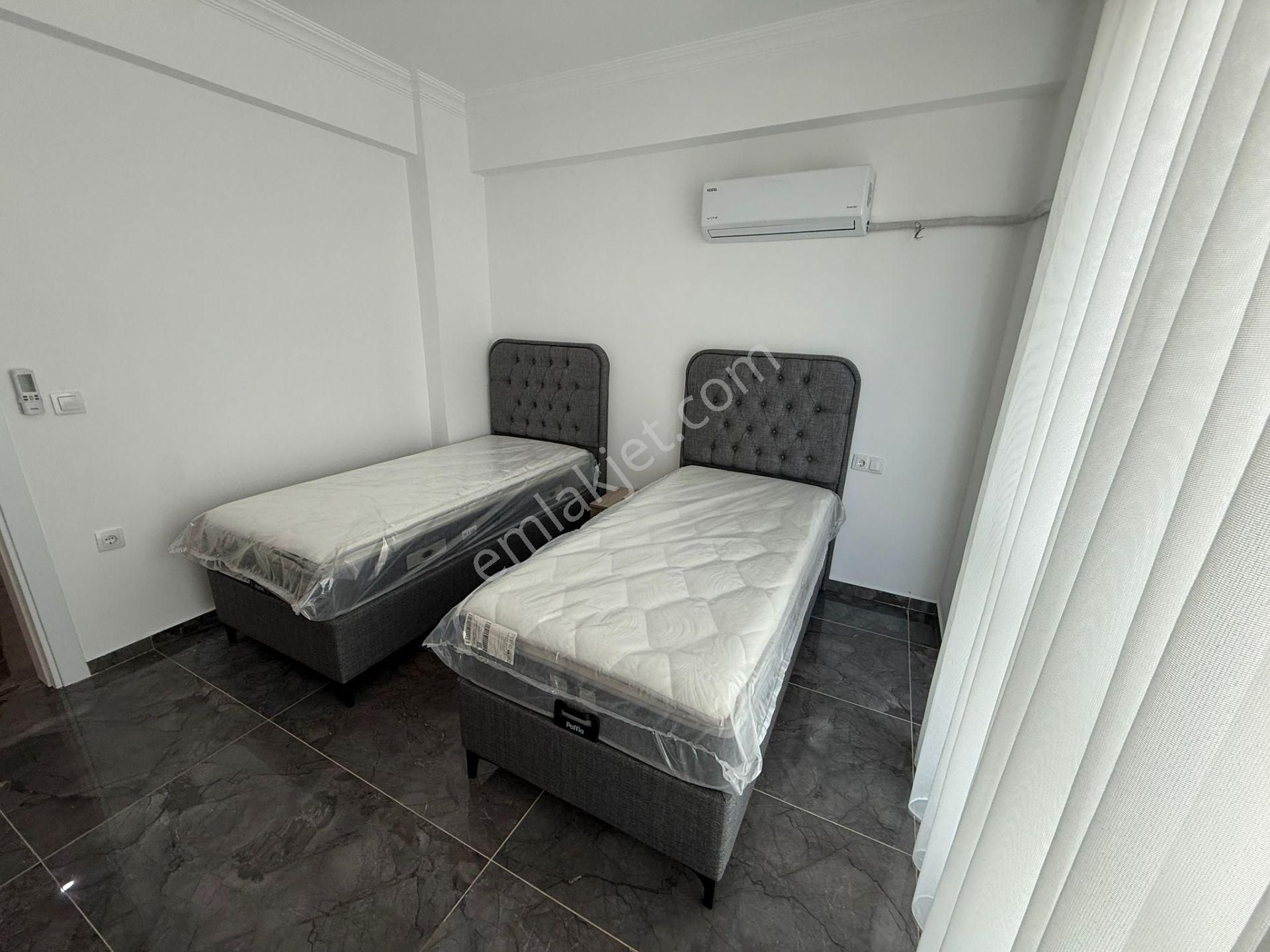 Kuşadası Full Sıfır Eşyalı 3+1 Çam Ormanlarının İçinde, Bol Oksijen, Kiralık Daire - Görsel 14