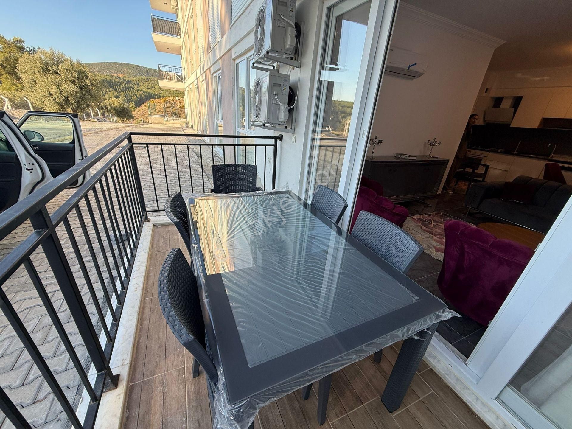 Kuşadası Full Sıfır Eşyalı 3+1 Çam Ormanlarının İçinde, Bol Oksijen, Kiralık Daire - Görsel 8