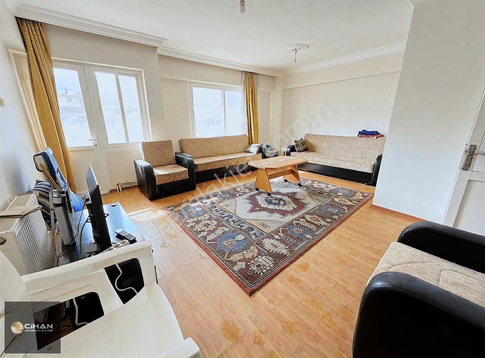 Kuşadası Davutlar Merkezde 3+1 150m2 Daire - Görsel 5