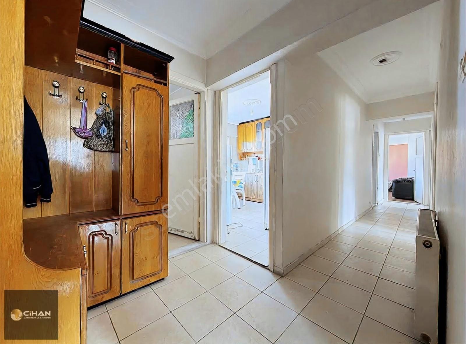 Kuşadası Davutlar Merkezde 3+1 150m2 Daire - Görsel 10