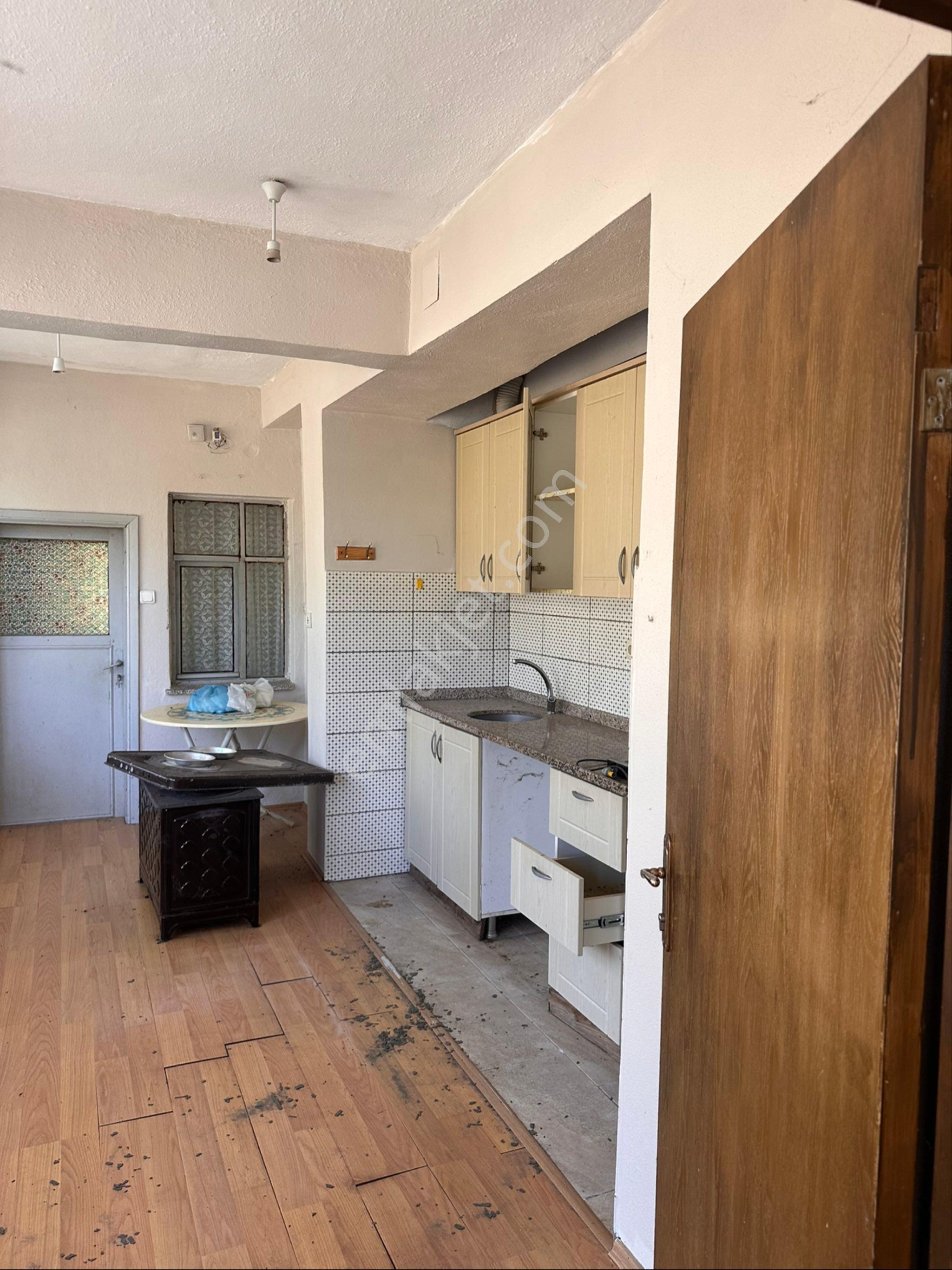 Sahibinden 1242 M2 İmarlı Arsa İçerisinde Ev Sakarya Hendek - Görsel 8
