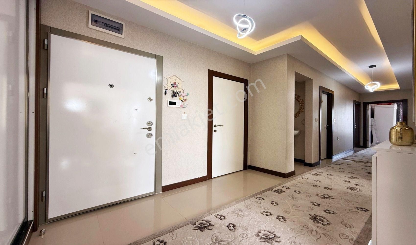 Vadi'den Karakaya'da Site İçerisinde-manzaralı-yapılı-3+1 Daire! - Görsel 28