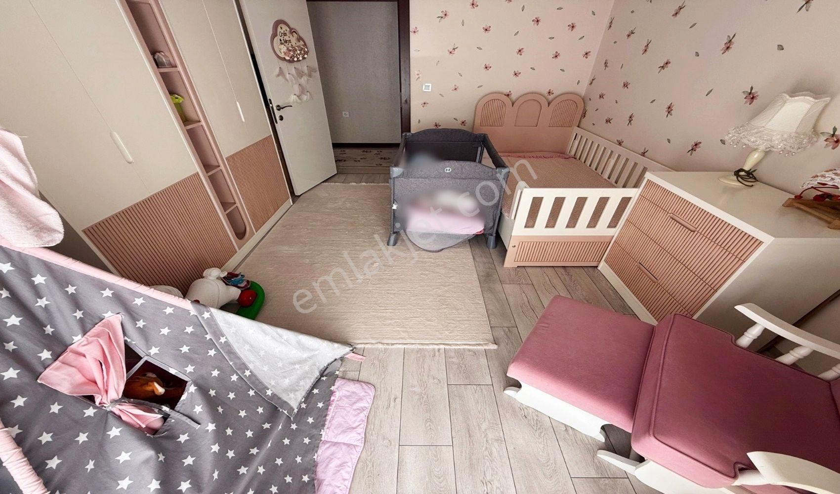 Vadi'den Karakaya'da Site İçerisinde-manzaralı-yapılı-3+1 Daire! - Görsel 12