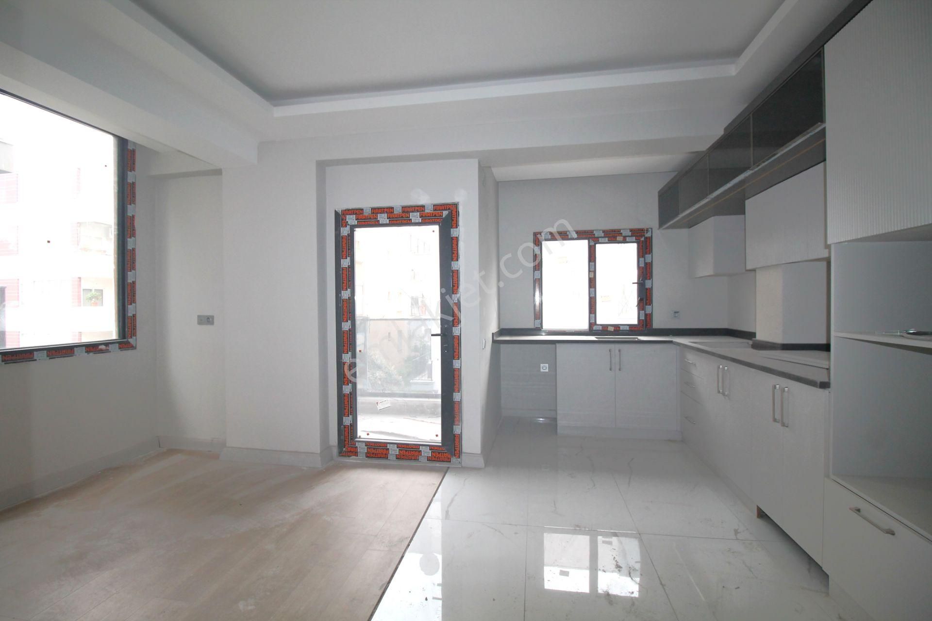 Retro’dan Gazi Mah’de Yarınlarınızın Yatırımı Olacağı Ebeveyn Banyolu Sıfır 1+1