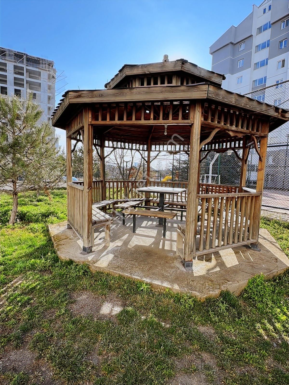 Turgut Özal Mahallesi Ara Kat 3+1 Kombili Oturuma Hazır - Görsel 26