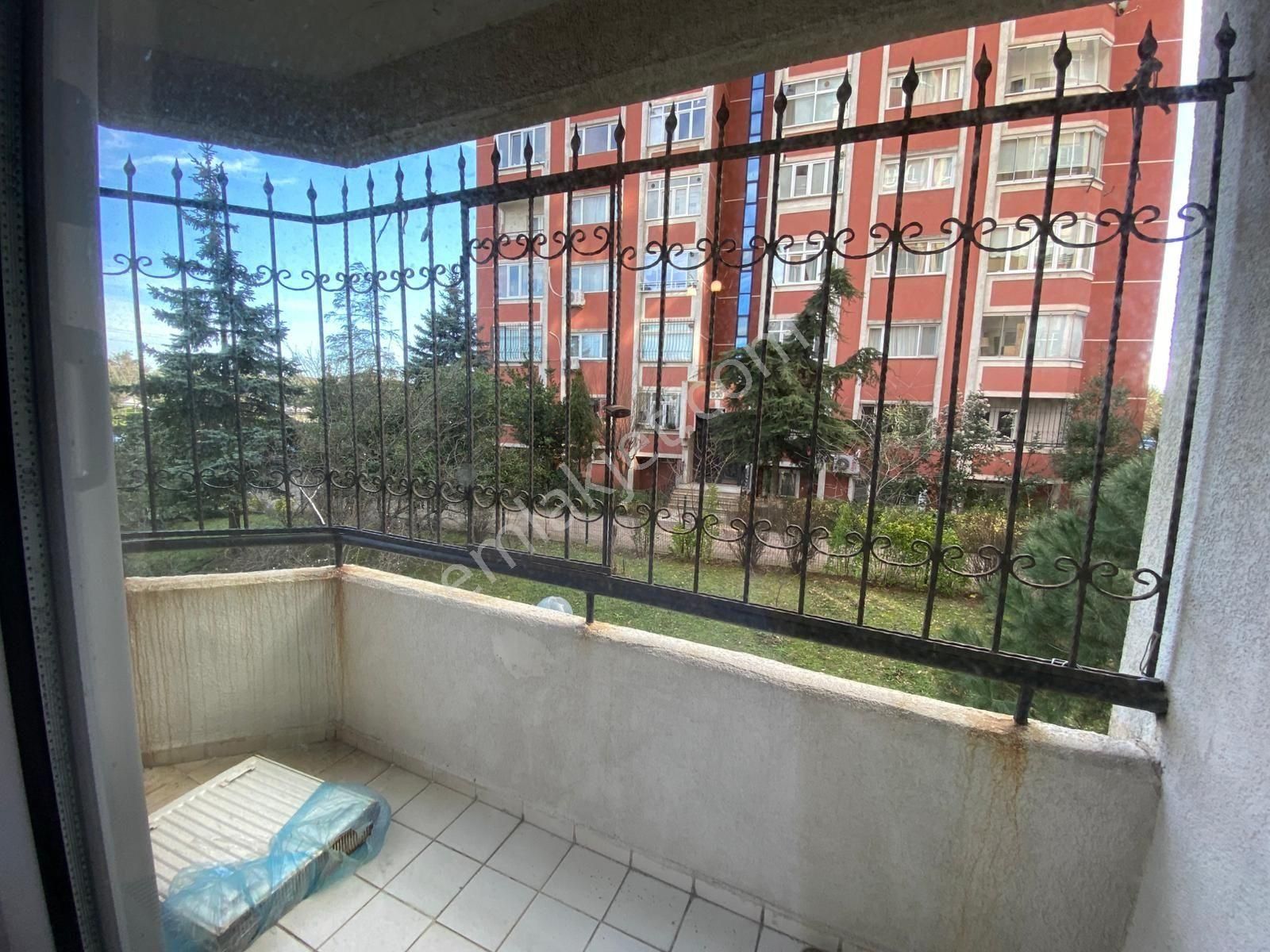 Başakşehir 4. Etap Başak Mh. 3+1 Ara Kat Kiralık Daire - Görsel 22