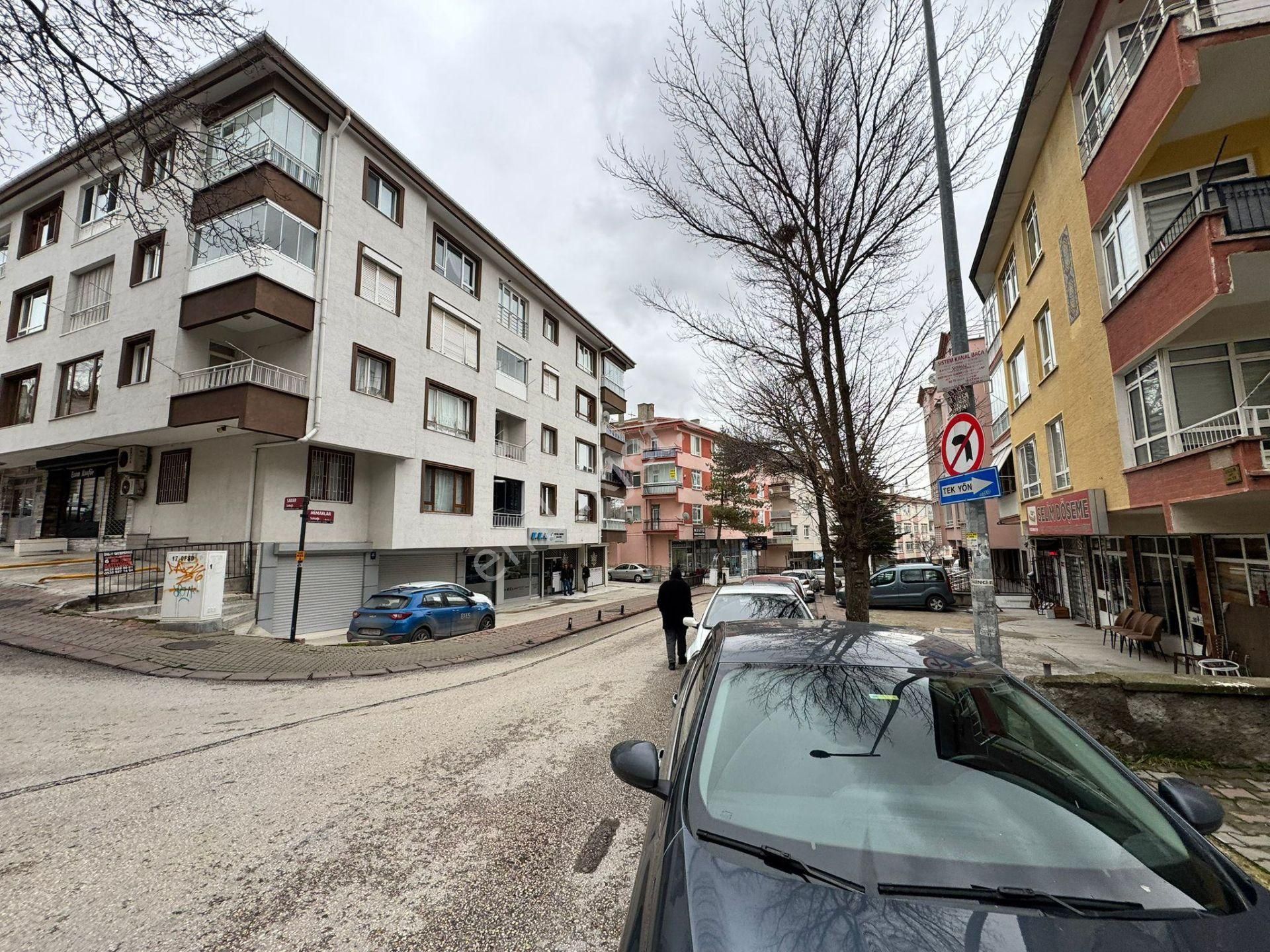 Aşağı Eğlence Göbek Mimarlar Sokak Orta Kat 3+1 Bağımsız - Görsel 28