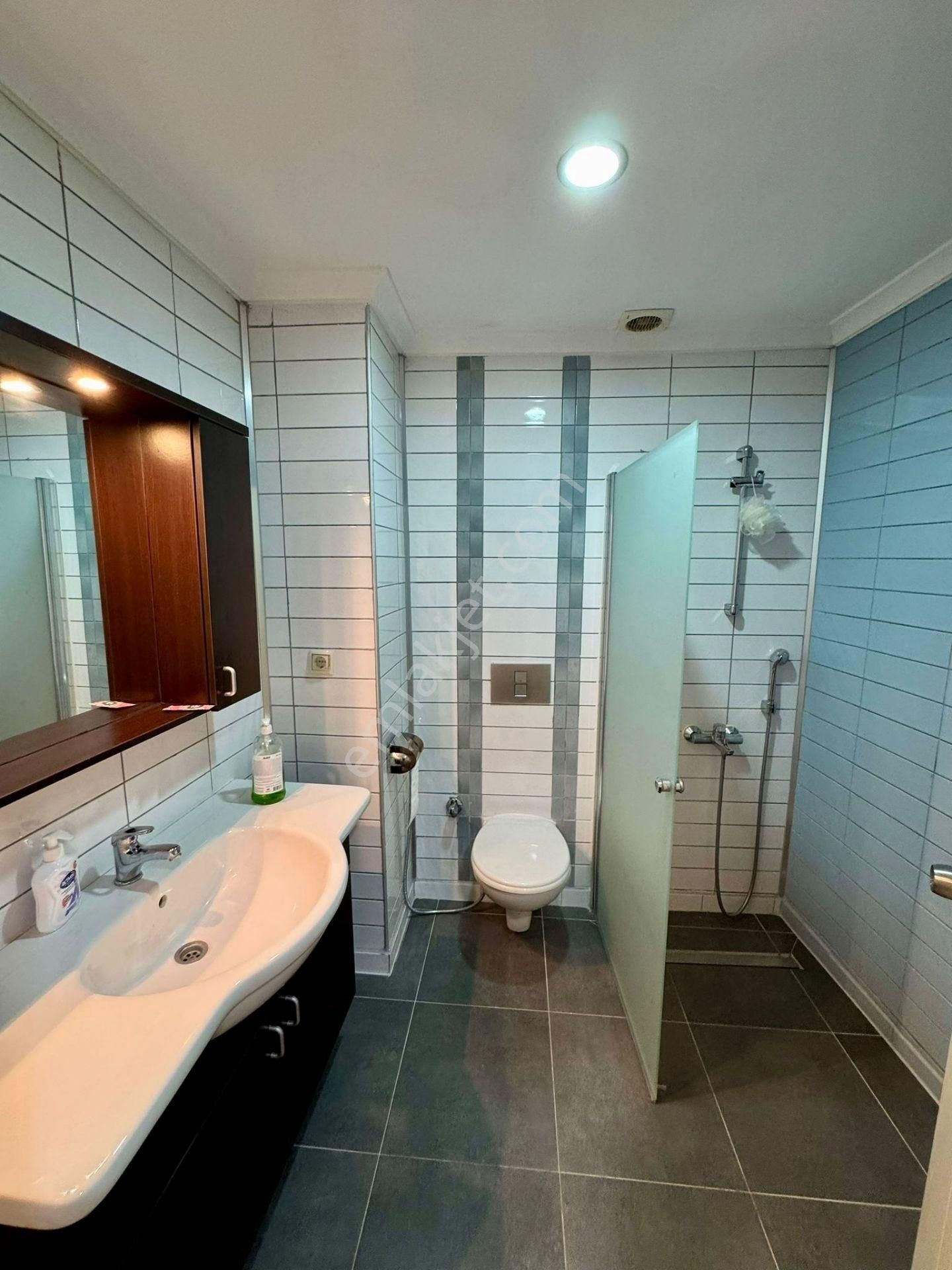 Alanya / Mahmutlar’da Sosyal Aktiviteli Sitede 2+1 Eşyalı Satılık Daire - Görsel 14