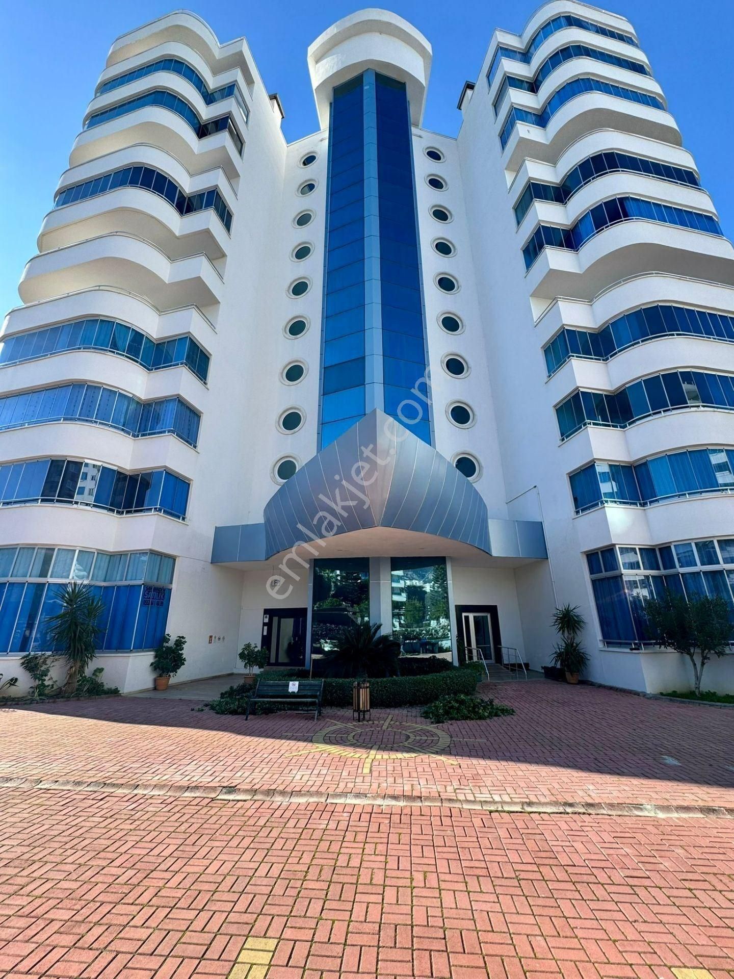 Alanya / Mahmutlar’da Sosyal Aktiviteli Sitede 2+1 Eşyalı Satılık Daire - Görsel 20