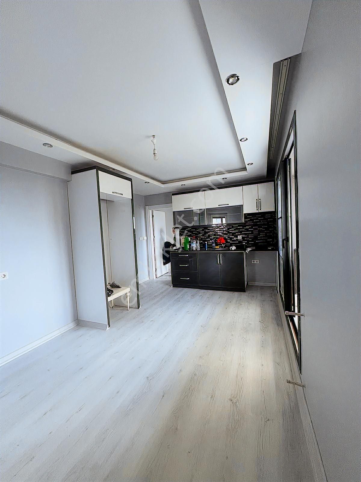 Şirinkapı Mahallesinde Kiralık 2+1 Daire - Görsel 6