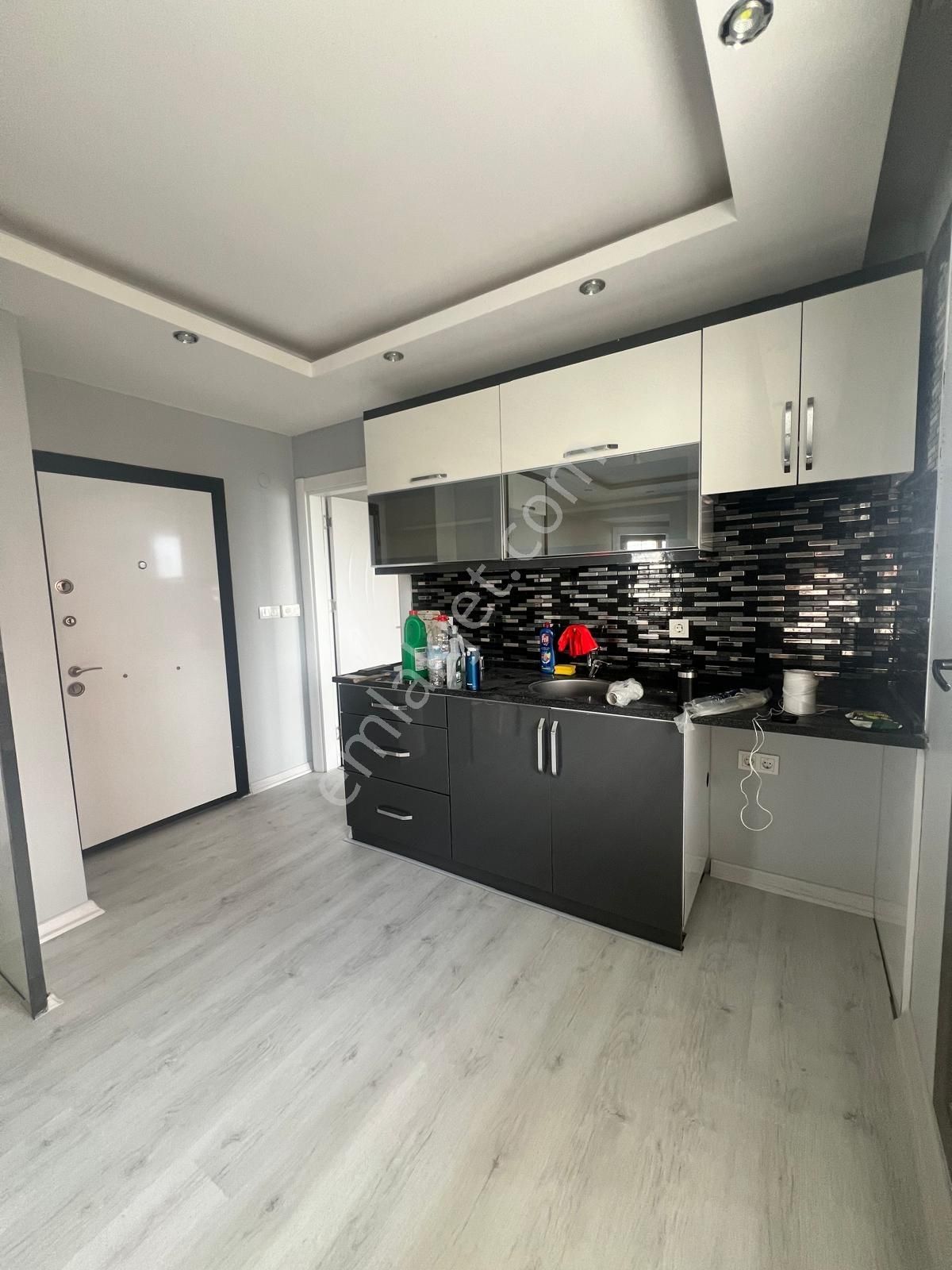 Şirinkapı Mahallesinde Kiralık 2+1 Daire - Görsel 7