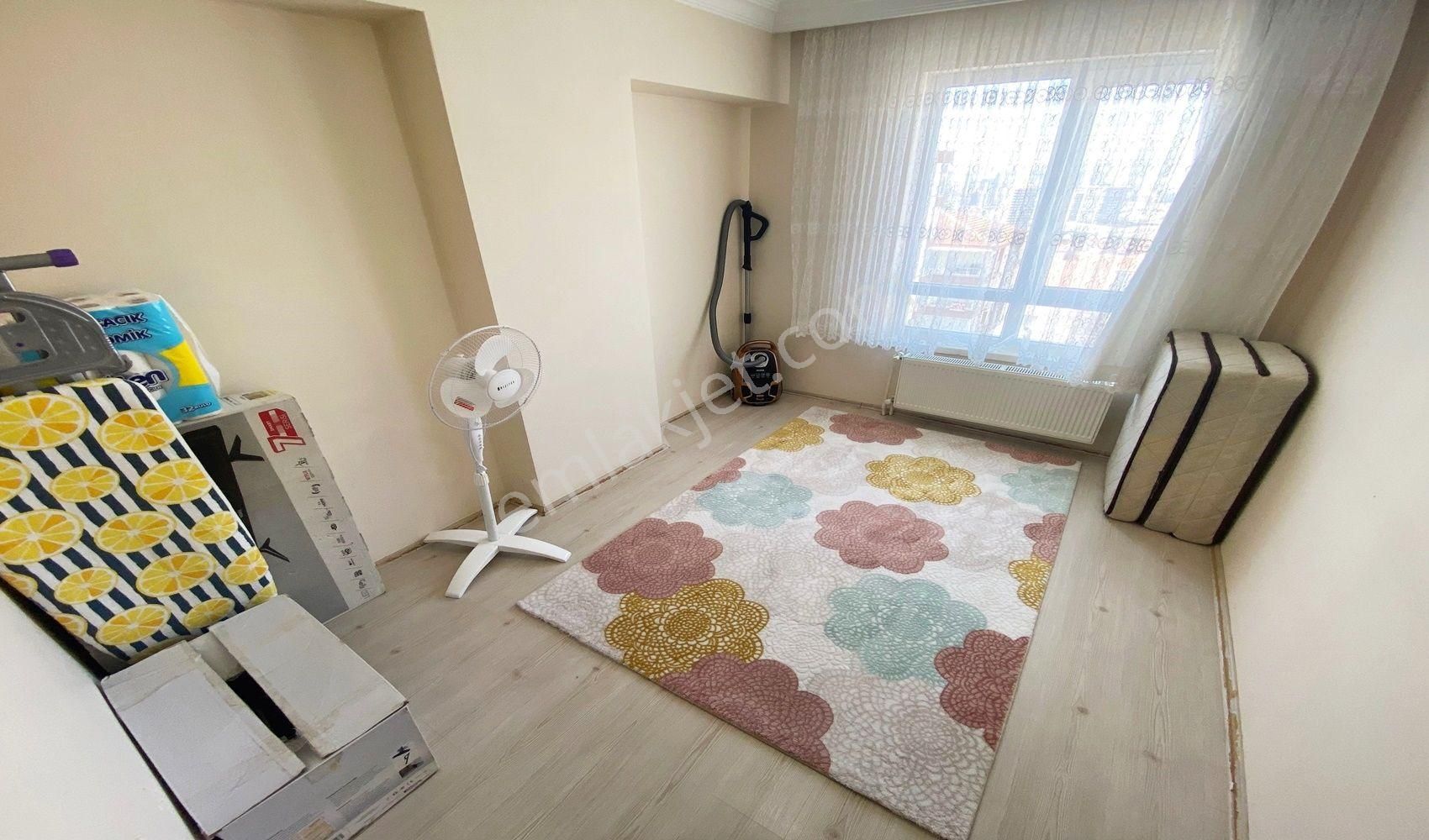 Vadi'den Atapark'ta Temiz-bakımlı-ara Kat-3+1 Daire ! - Görsel 11