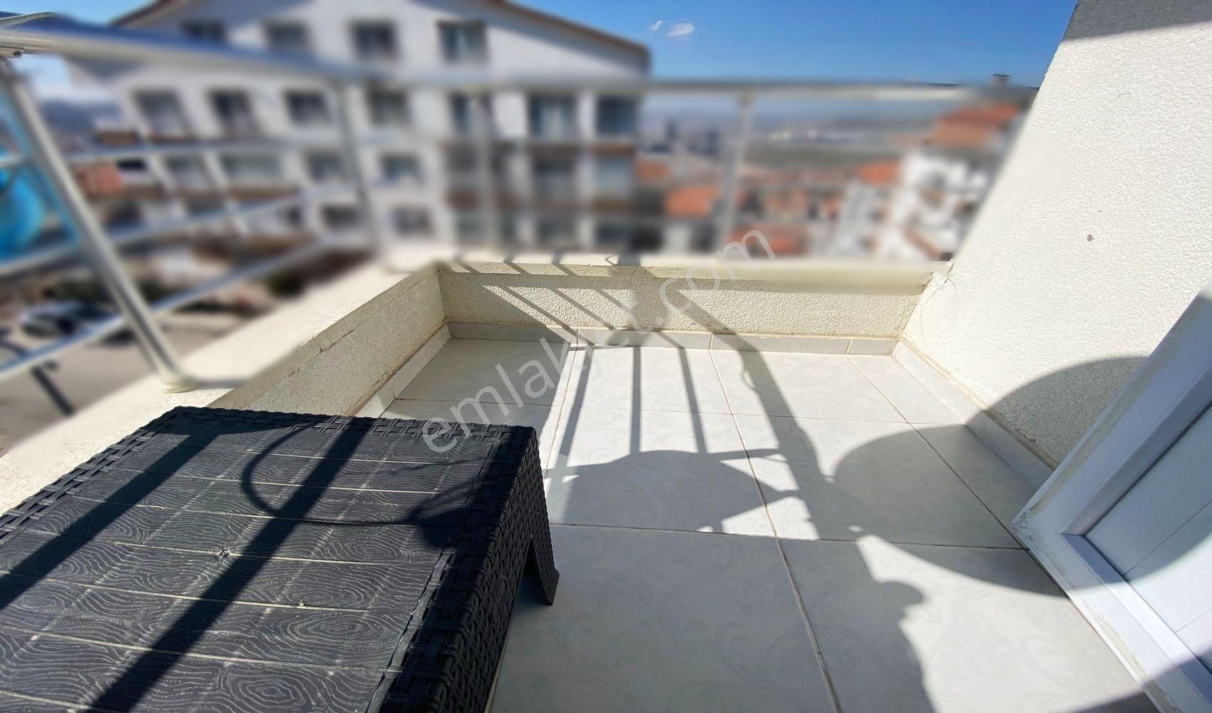 Vadi'den Atapark'ta Temiz-bakımlı-ara Kat-3+1 Daire ! - Görsel 21