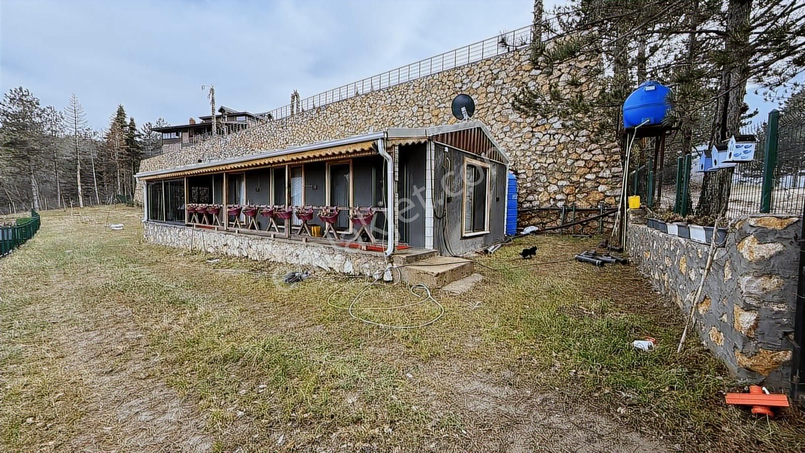 Megakent'ten Kestel Alaçam'da Elektrik-su Mevcut Yapılı Tarla