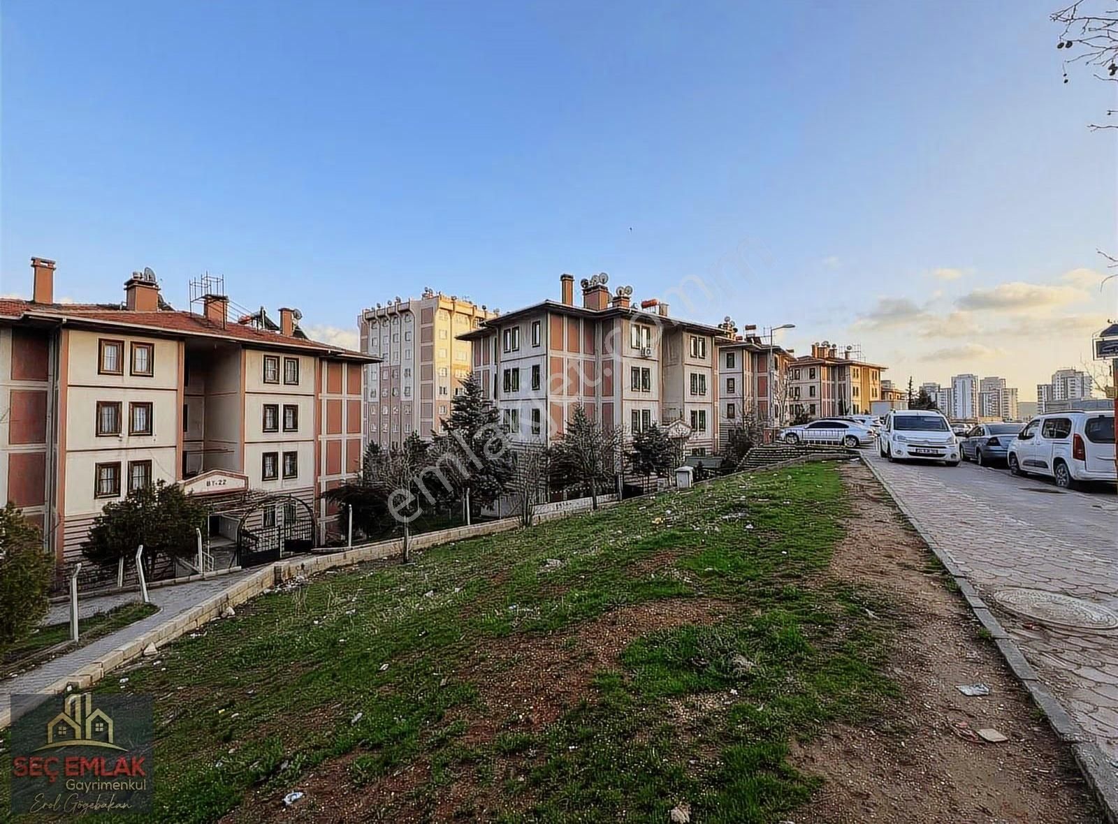 Seç Emlak'tan Serinevler Toki 3+1 By Tipi Ara Kat Satılık Daire