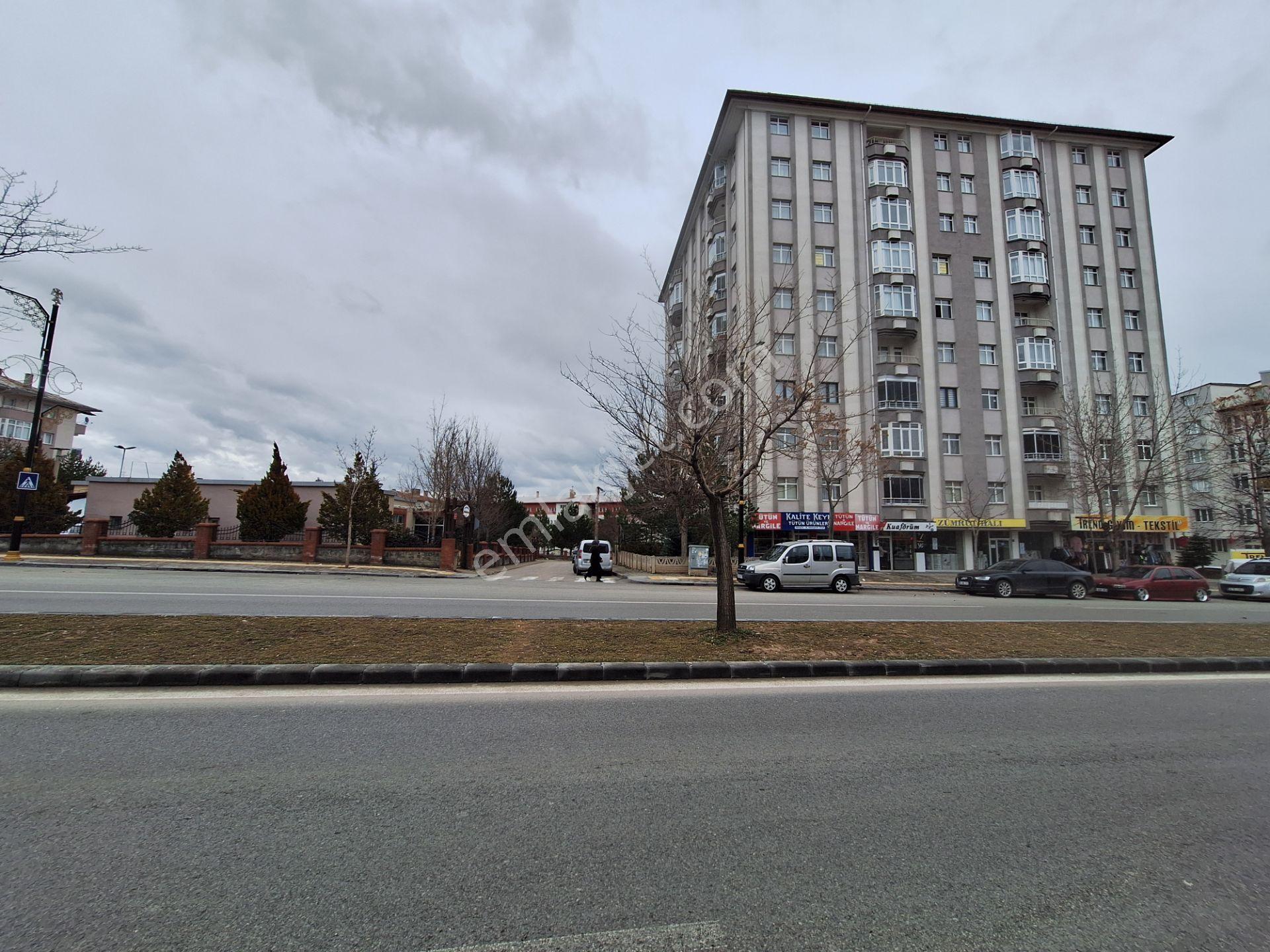 Satılık 3+1 Daire Buhara Caddesi Üzeri Doğu Güney - Görsel 15