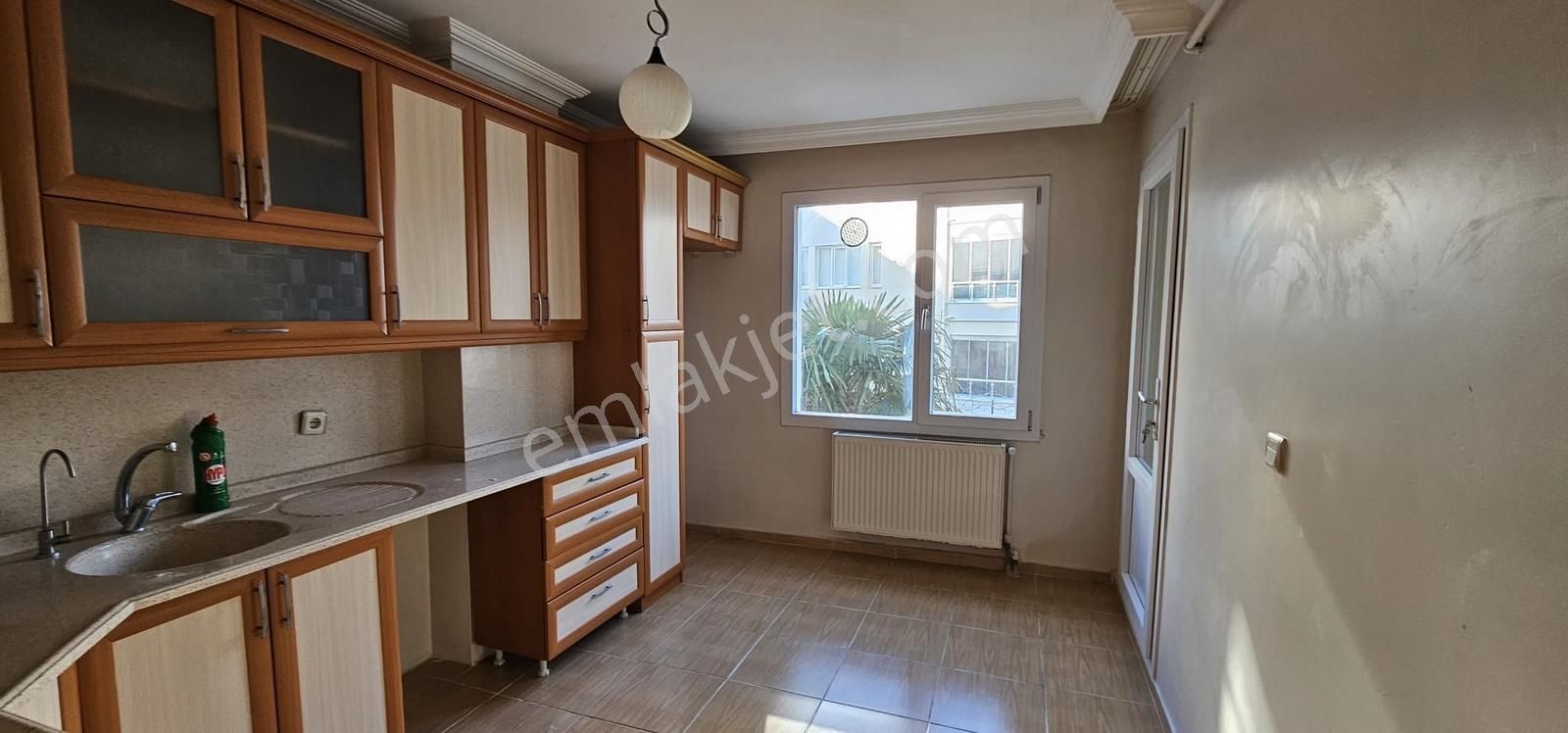 Çarşamba Pazarı Yakını 3+1 Kiralık Daire - Görsel 4