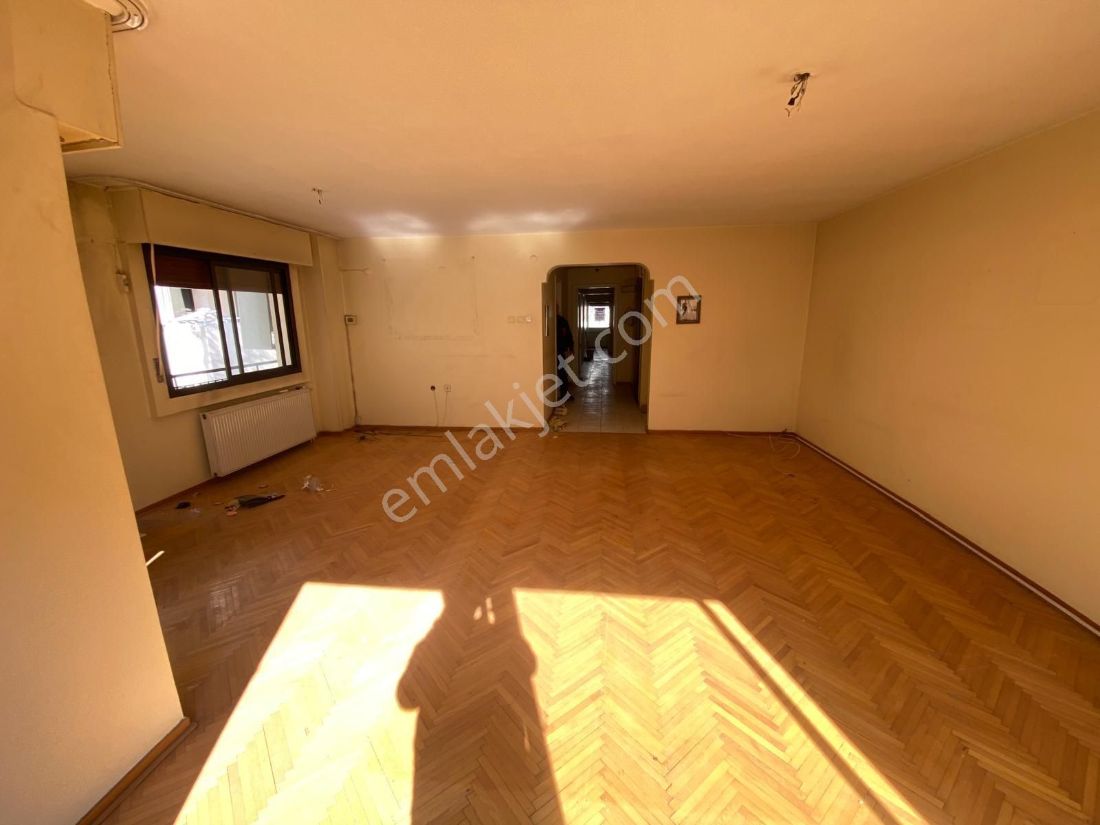 Alsancak'ın Kalbinde, Kültürpark Yanı, Satılık Ferah 3+1 Ara Kat!! - Görsel 3