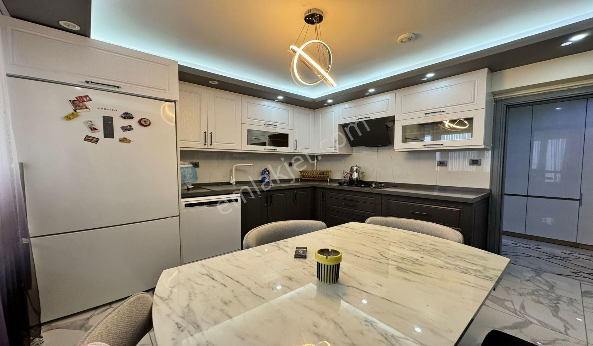 Esertepe Çambaşı Cadde Yakını Lüx Yapılı 3+1 Yüksek Giriş