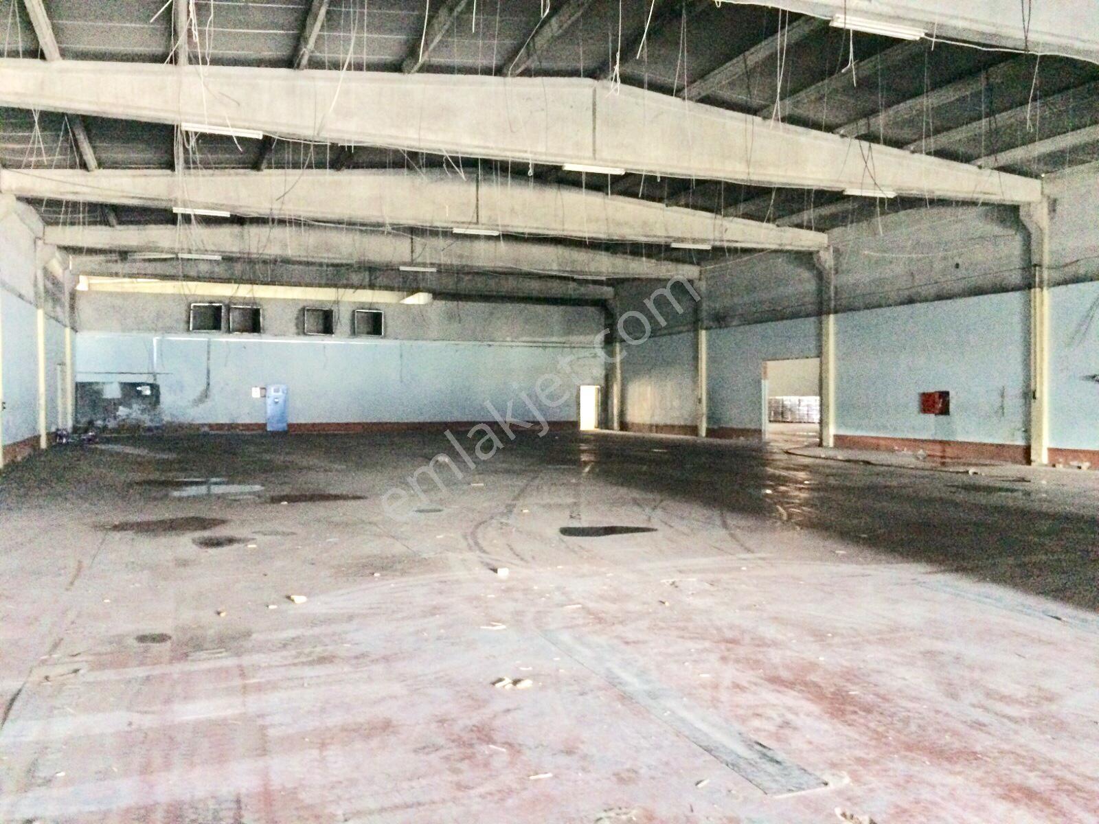 Zorlu Gayrimenkul'den Organize Sanayi'de 3500m2 Kiralık Fabrika - Görsel 4