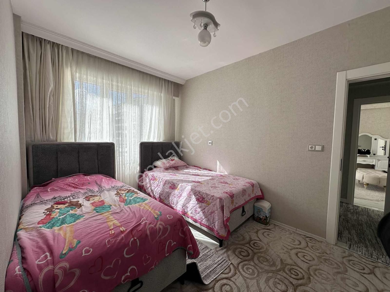 Adliye & Şehir Hastanesine Yürüme Mesafesinde 3+1 Daire - Görsel 8