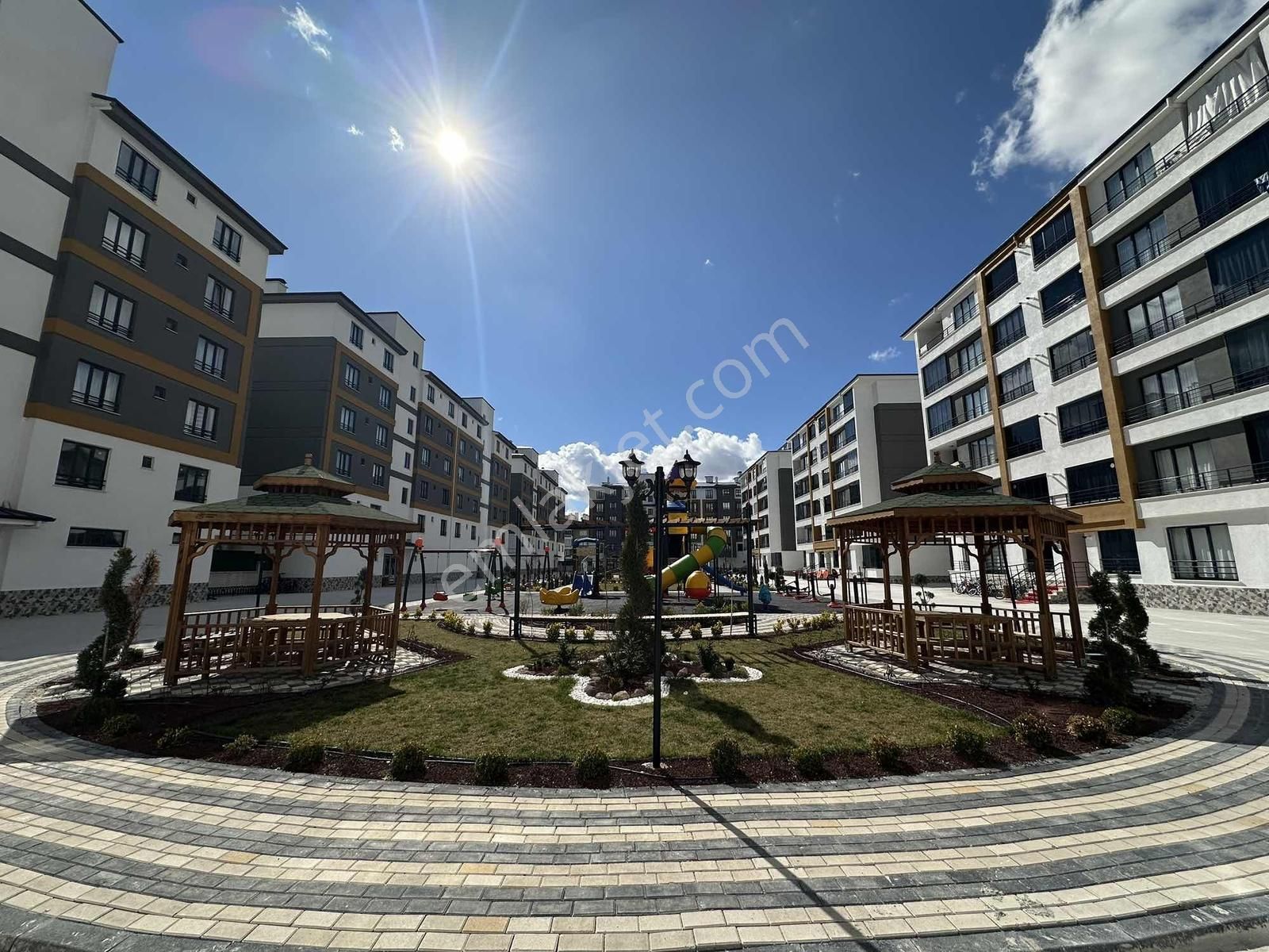 Adliye & Şehir Hastanesine Yürüme Mesafesinde 3+1 Daire - Görsel 1