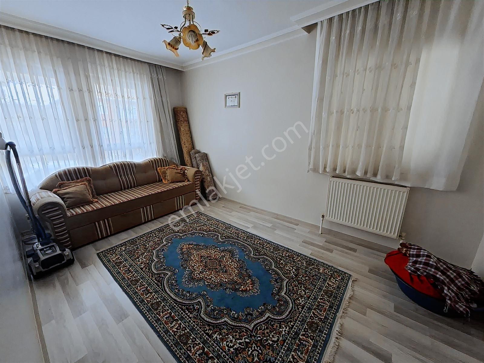 Hastaneye Yakın Geniş, Ve Ferah Hemen Taşınmaya Uygun Eşyalı 3+1 - Görsel 7