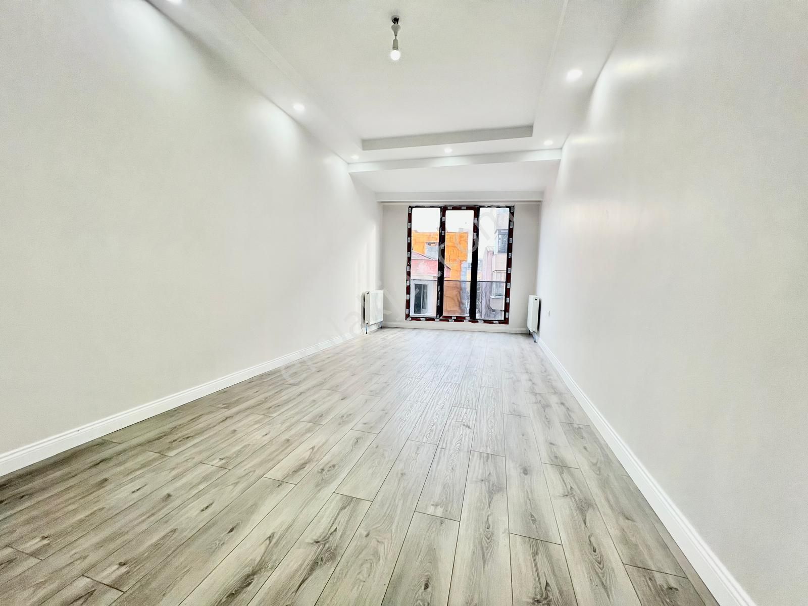 Loft'tan Tevikbey Mah 2.kat Ön Cephe 2+1 80m2 Sıfır Satılık Daire - Görsel 2