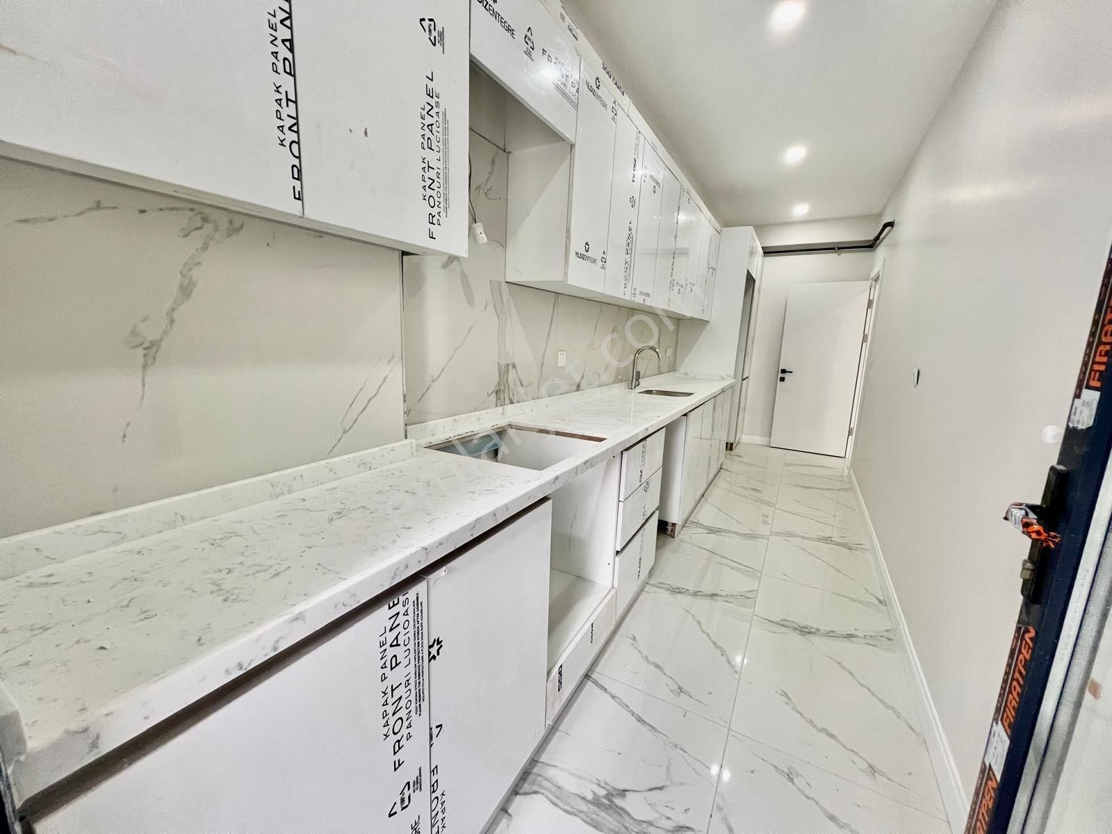 Loft'tan Tevikbey Mah 2.kat Ön Cephe 2+1 80m2 Sıfır Satılık Daire - Görsel 8