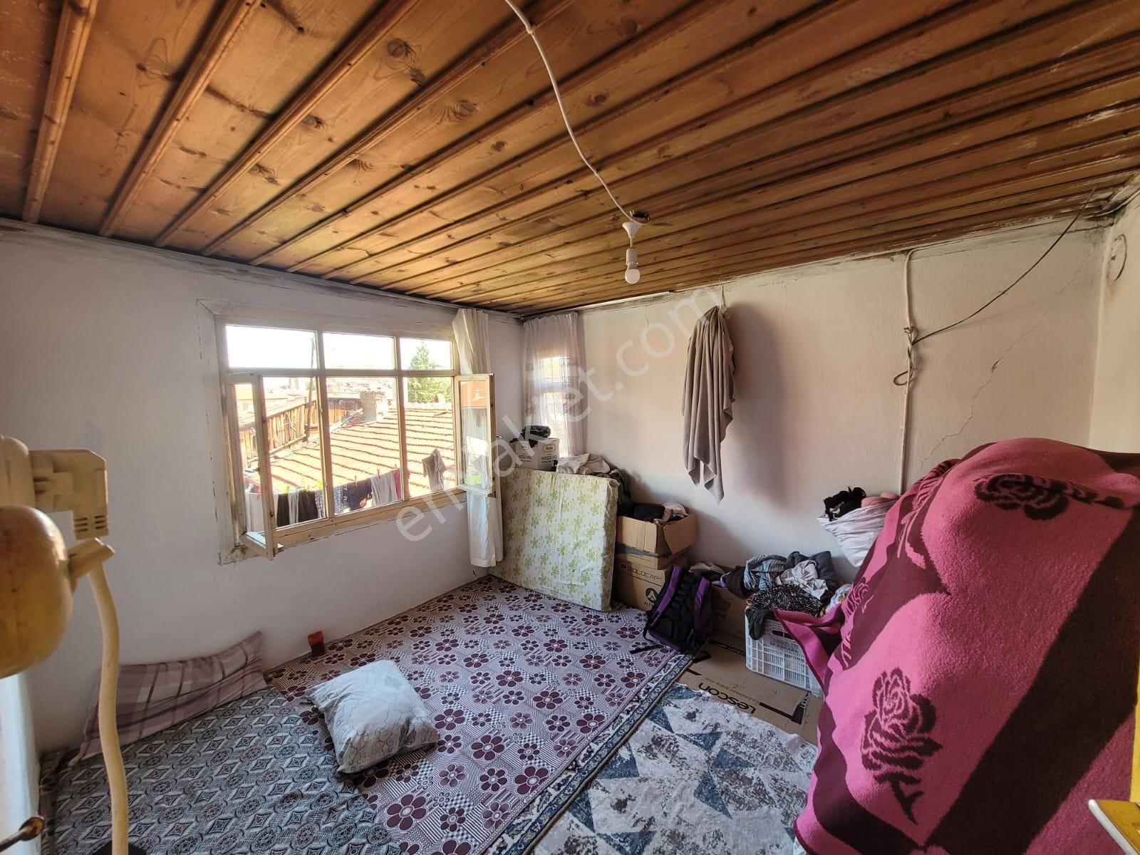 İpekyolundan Cumhuriyet 2 Katlı Komple Kiralık Ahsap Ev - Görsel 10