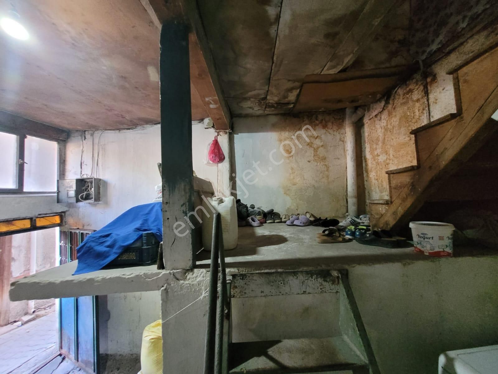 İpekyolundan Cumhuriyet 2 Katlı Komple Kiralık Ahsap Ev - Görsel 18