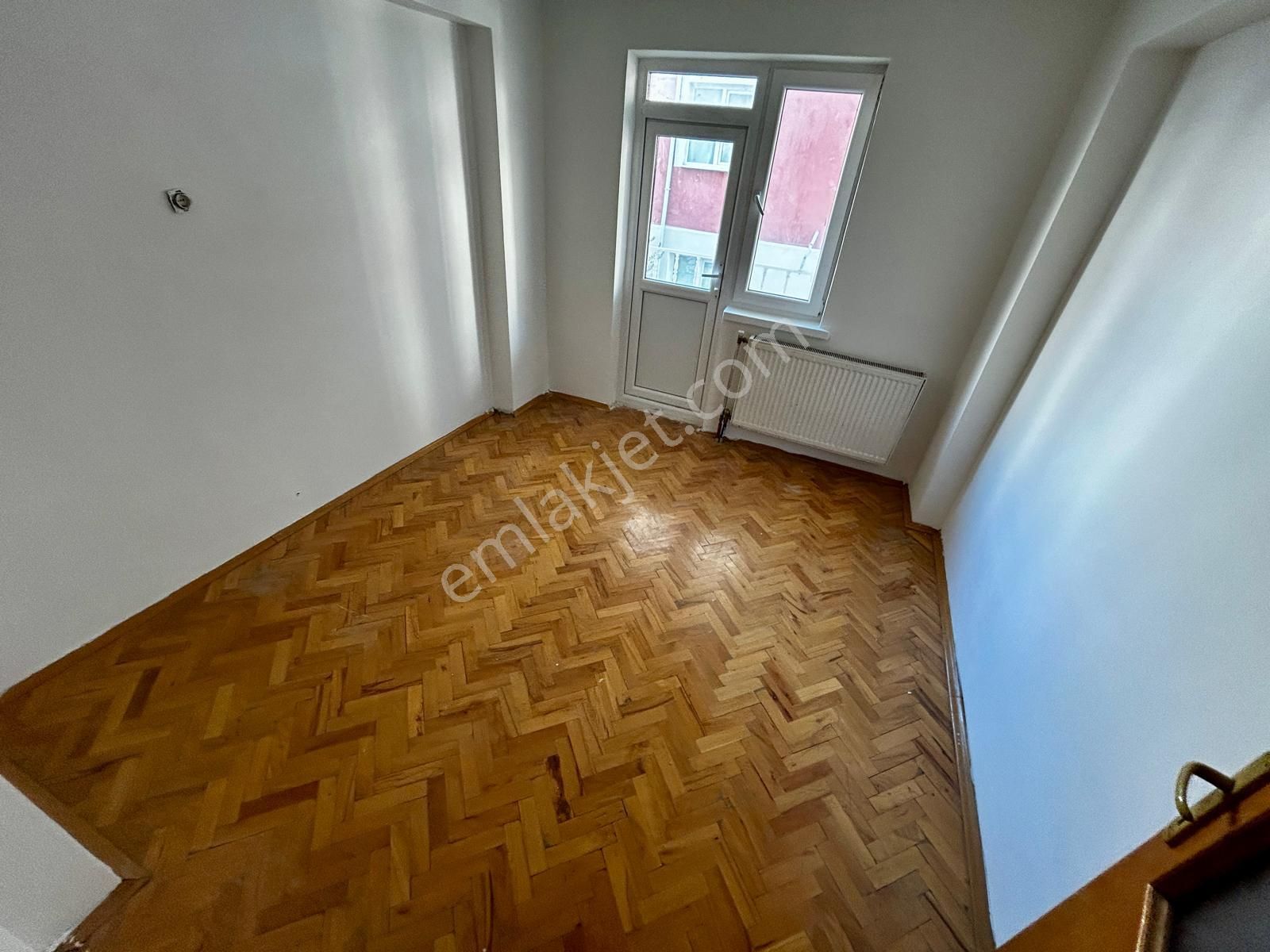 Emlak Danışmanım'dan 12.cadde Yürüme Mesafesinde Yüksek Giriş Ön Cephe 3+1 Kiralık Daire - Görsel 2