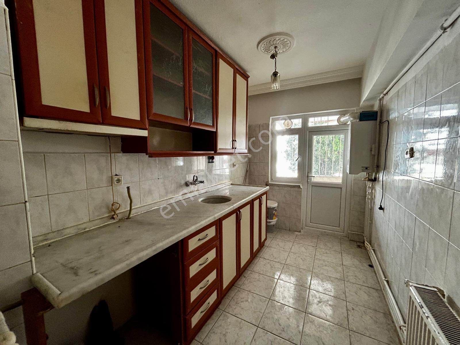 Emlak Danışmanım'dan 12.cadde Yürüme Mesafesinde Yüksek Giriş Ön Cephe 3+1 Kiralık Daire - Görsel 6
