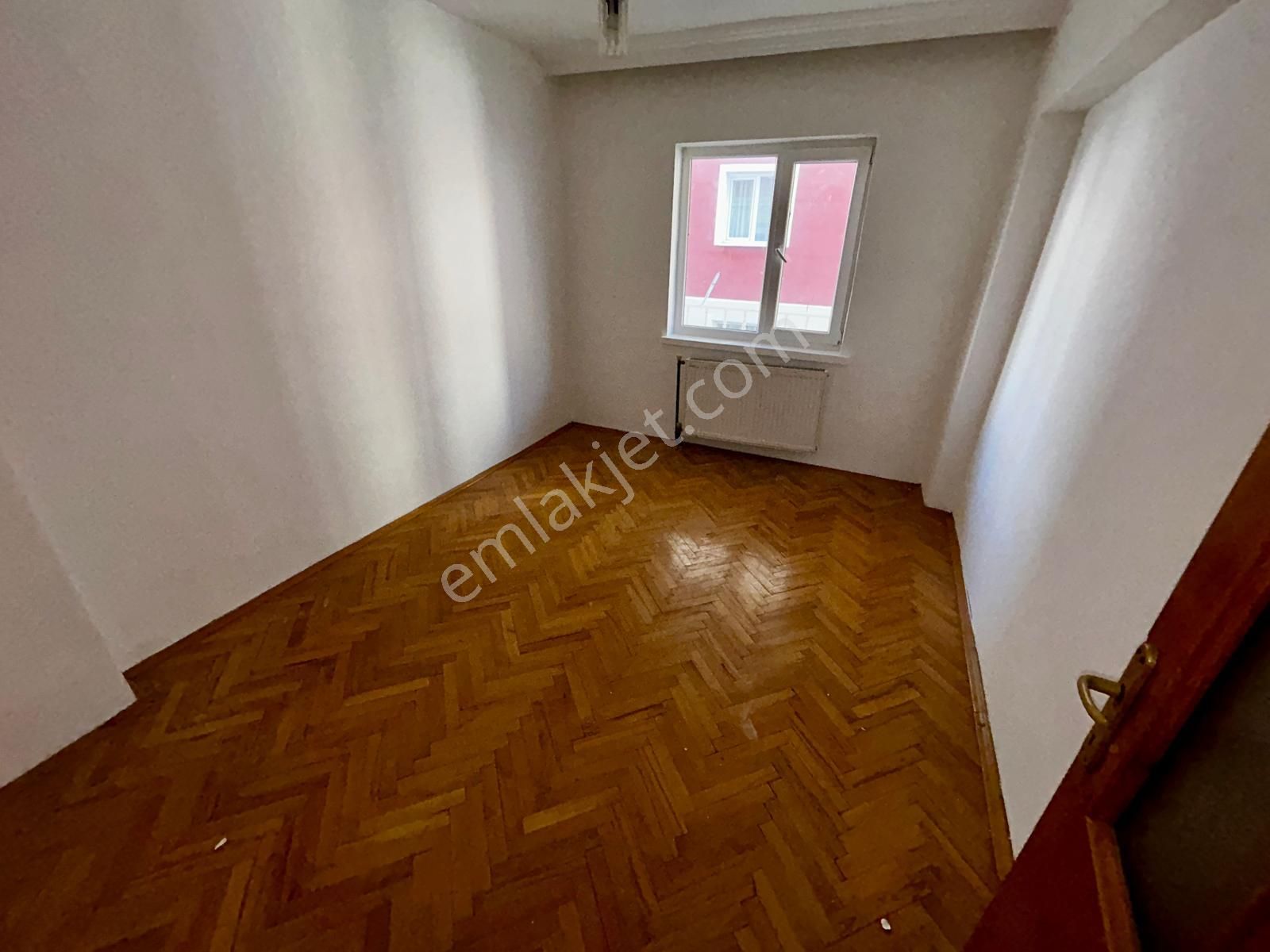 Emlak Danışmanım'dan 12.cadde Yürüme Mesafesinde Yüksek Giriş Ön Cephe 3+1 Kiralık Daire - Görsel 9