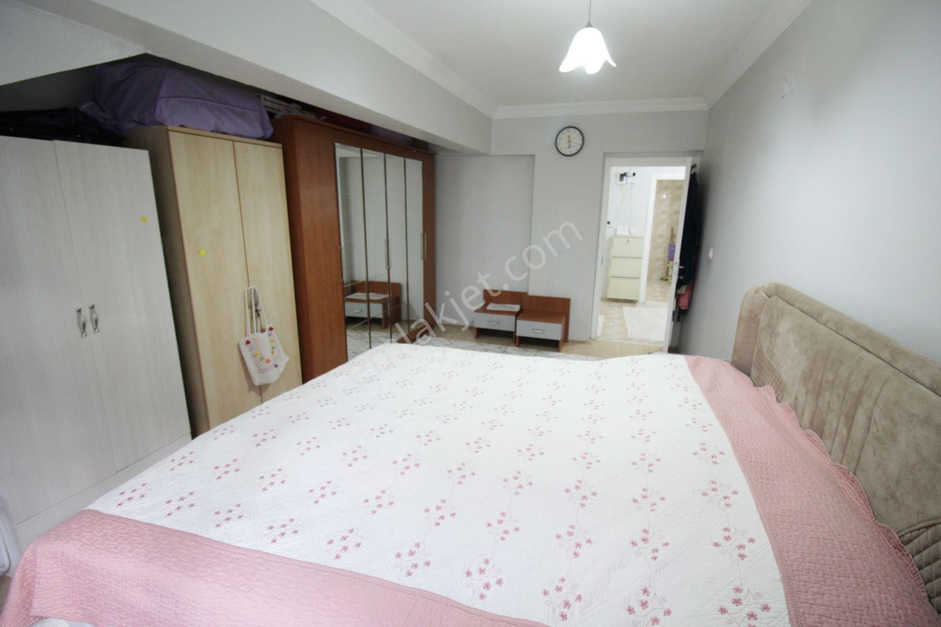 Krc'den Tıp Fakültesi Caddesi Yanında 2+1 Satılık Daire - Görsel 11