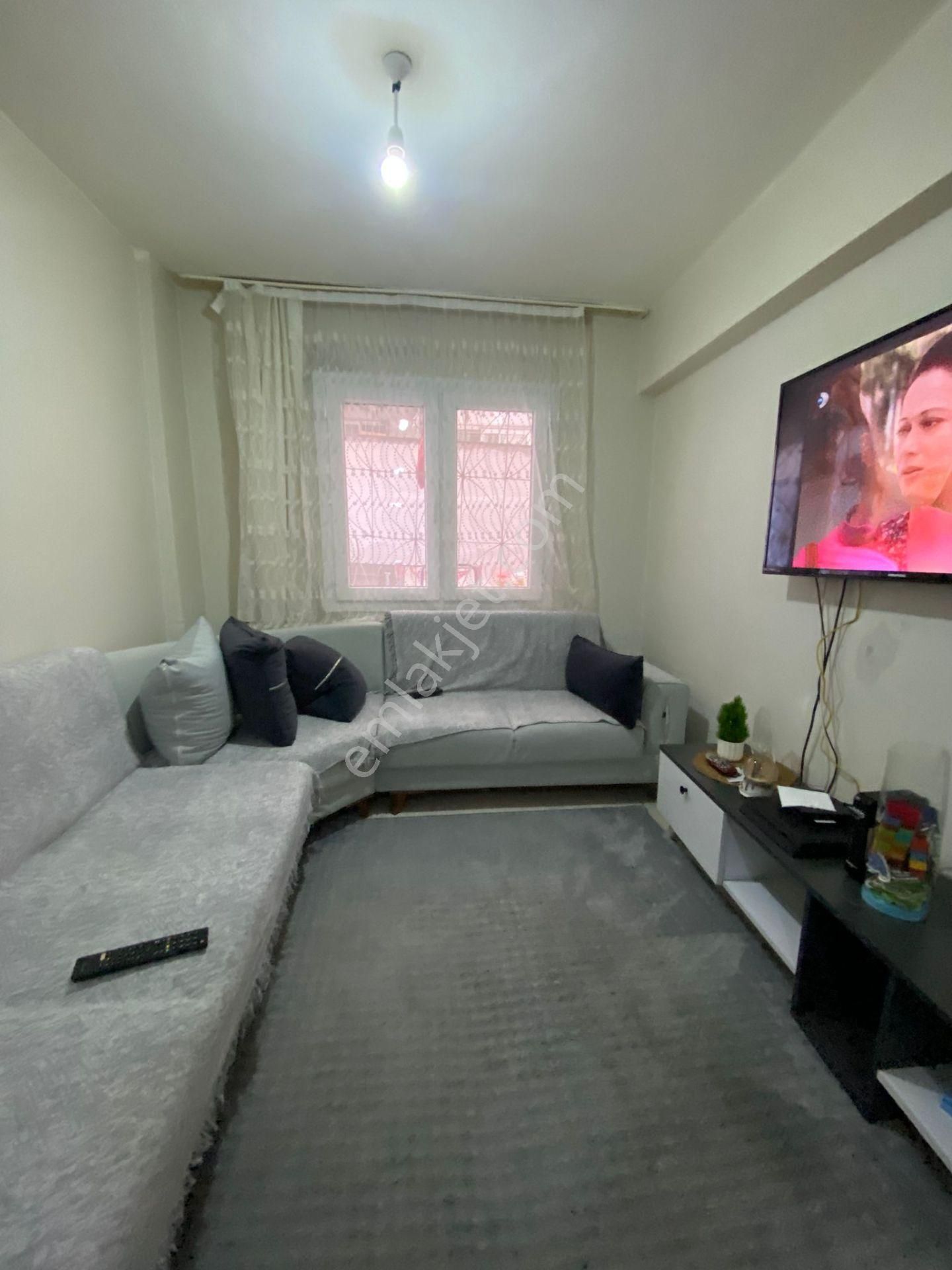 Basın Sit. Metro Ve Cd. Yakını Tadilatlı D.gazlı Bahçeli 2+1 - Görsel 5