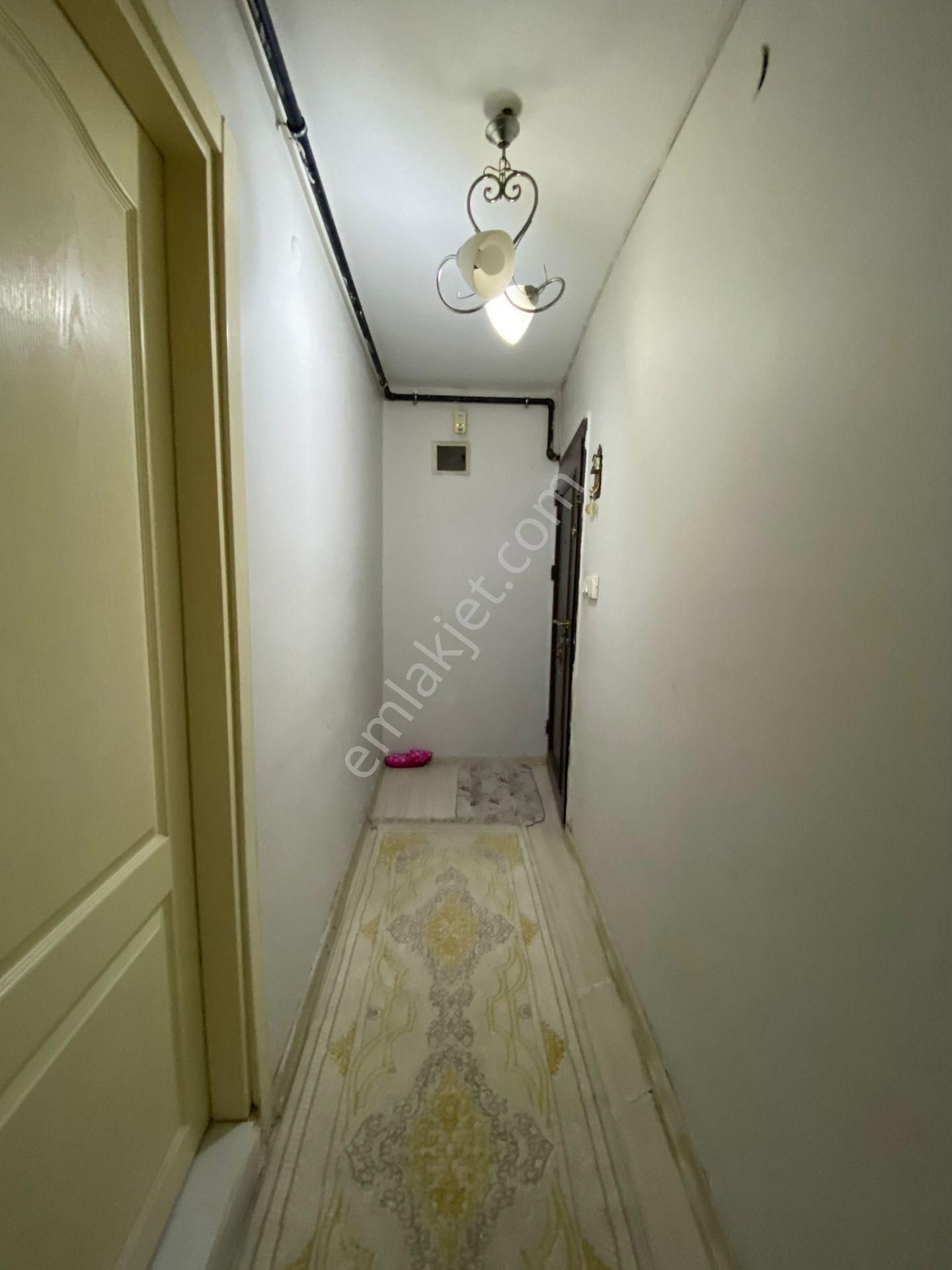 Basın Sit. Metro Ve Cd. Yakını Tadilatlı D.gazlı Bahçeli 2+1 - Görsel 6