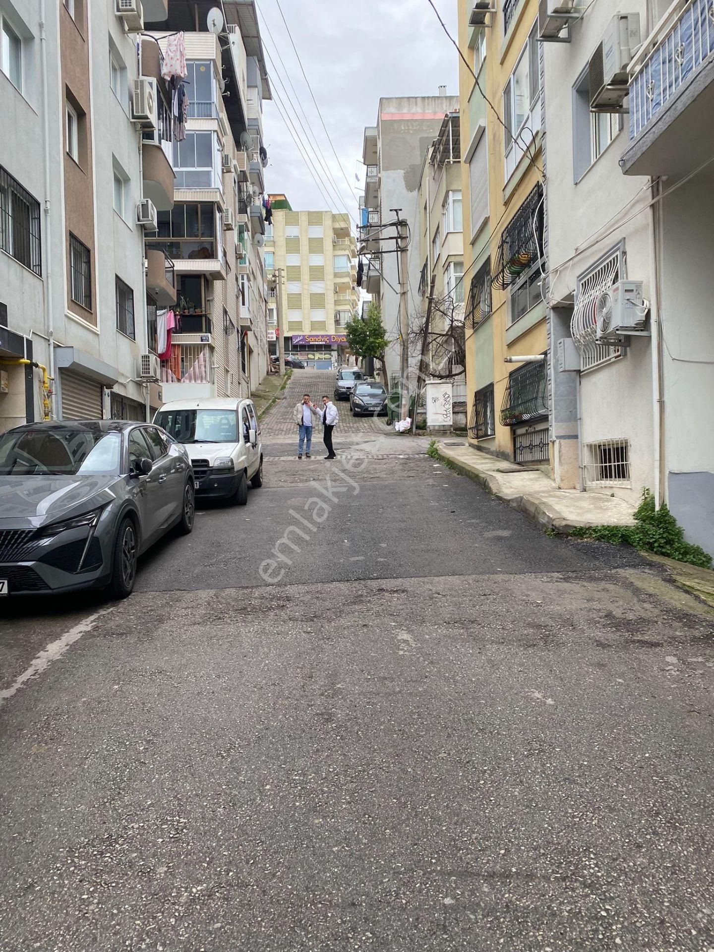 Basın Sit. Metro Ve Cd. Yakını Tadilatlı D.gazlı Bahçeli 2+1 - Görsel 3