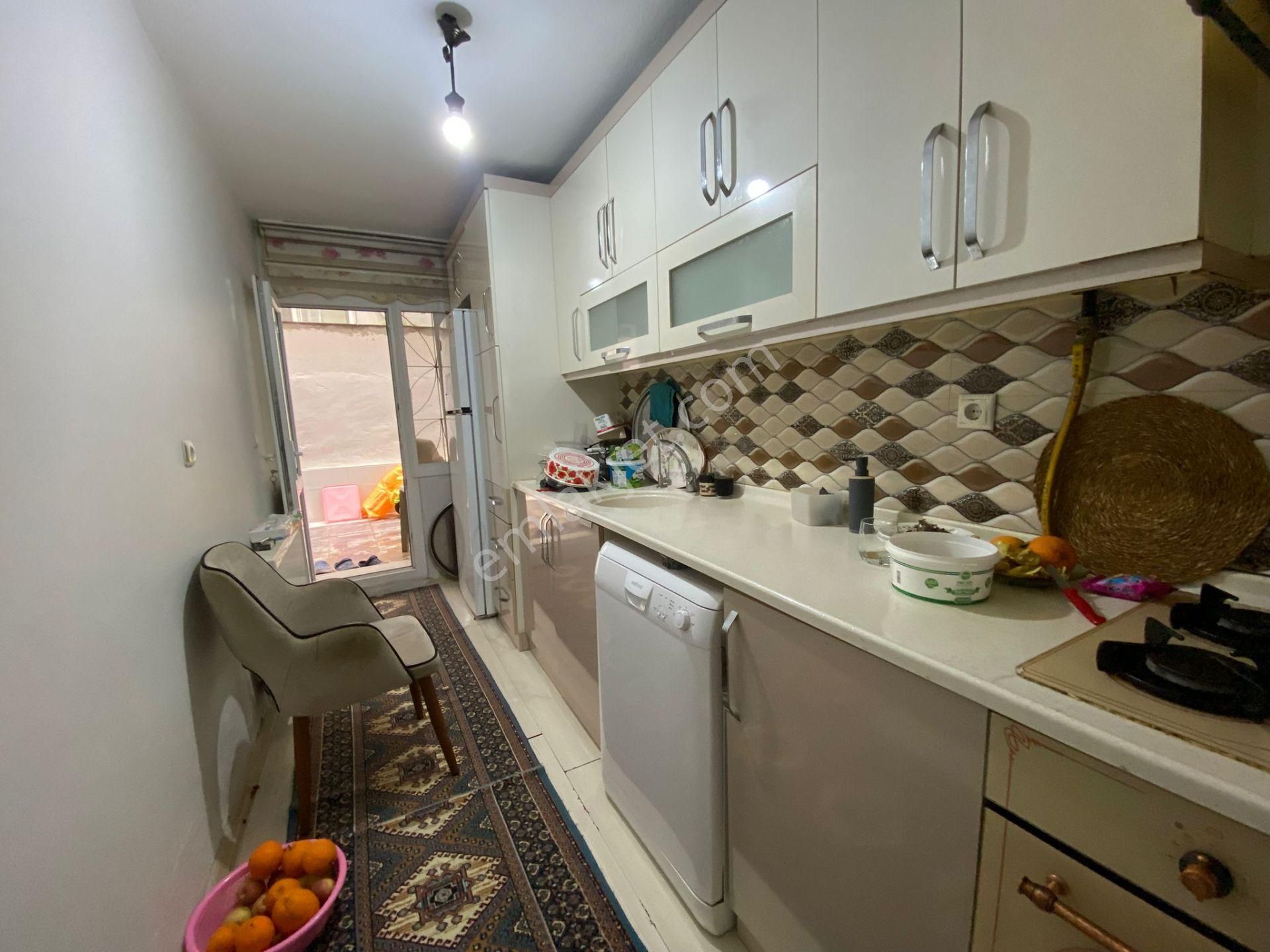 Basın Sit. Metro Ve Cd. Yakını Tadilatlı D.gazlı Bahçeli 2+1