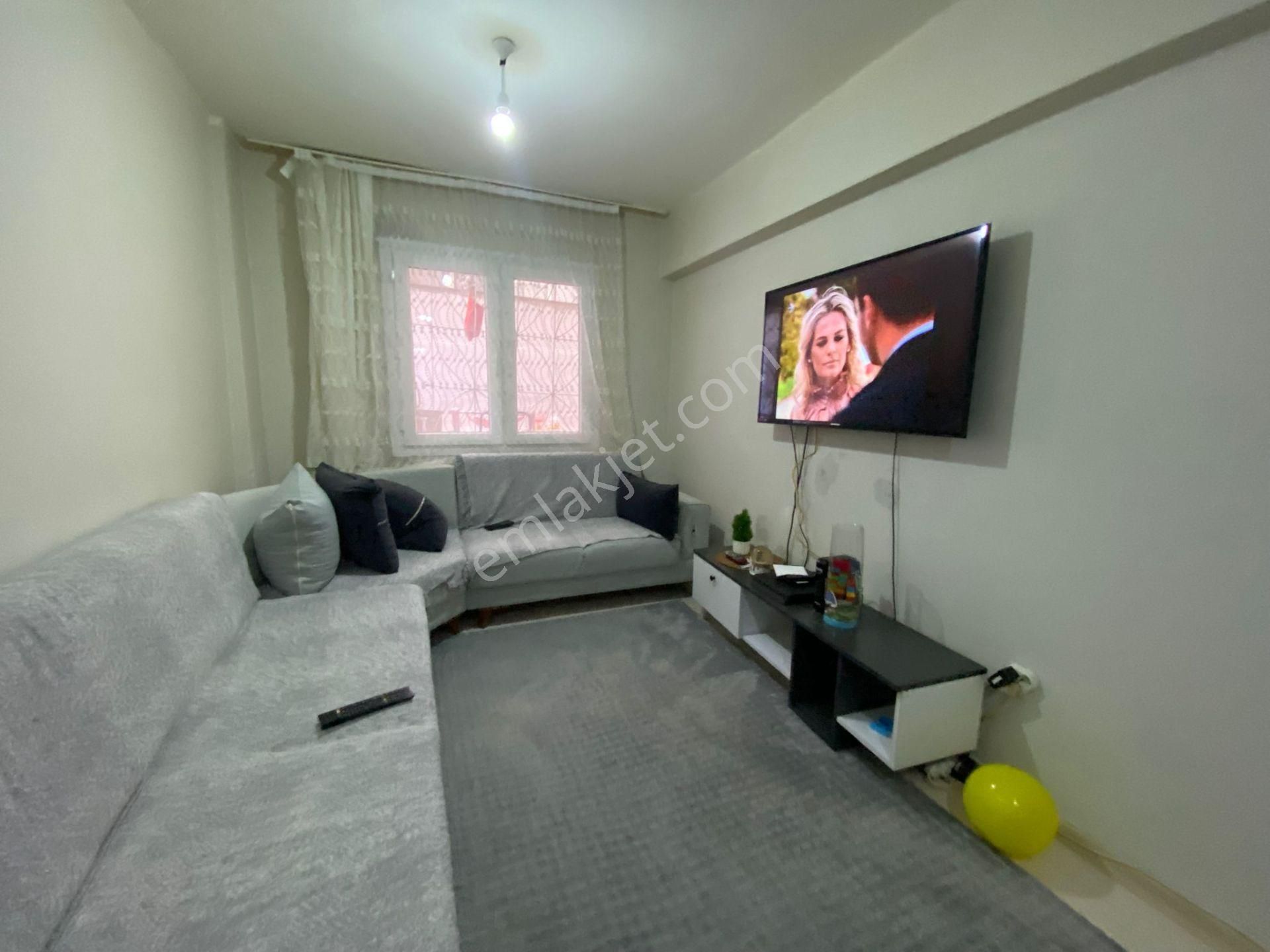 Basın Sit. Metro Ve Cd. Yakını Tadilatlı D.gazlı Bahçeli 2+1 - Görsel 13