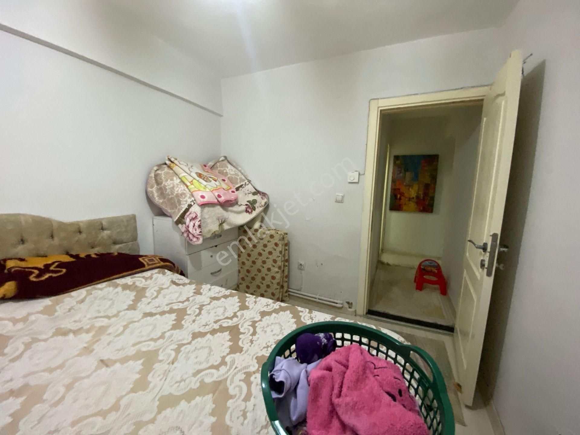 Basın Sit. Metro Ve Cd. Yakını Tadilatlı D.gazlı Bahçeli 2+1 - Görsel 17