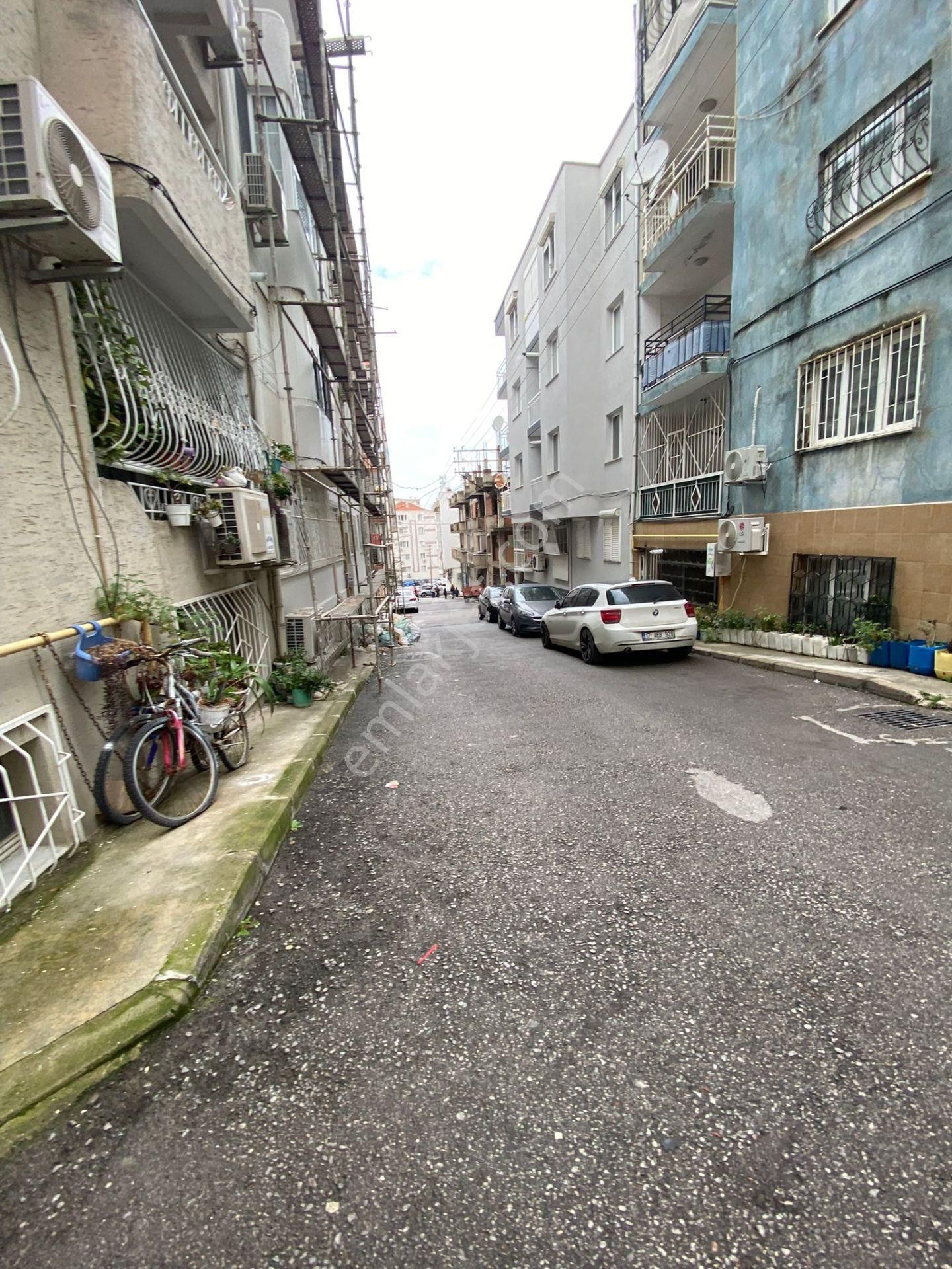 Basın Sit. Metro Ve Cd. Yakını Tadilatlı D.gazlı Bahçeli 2+1 - Görsel 2